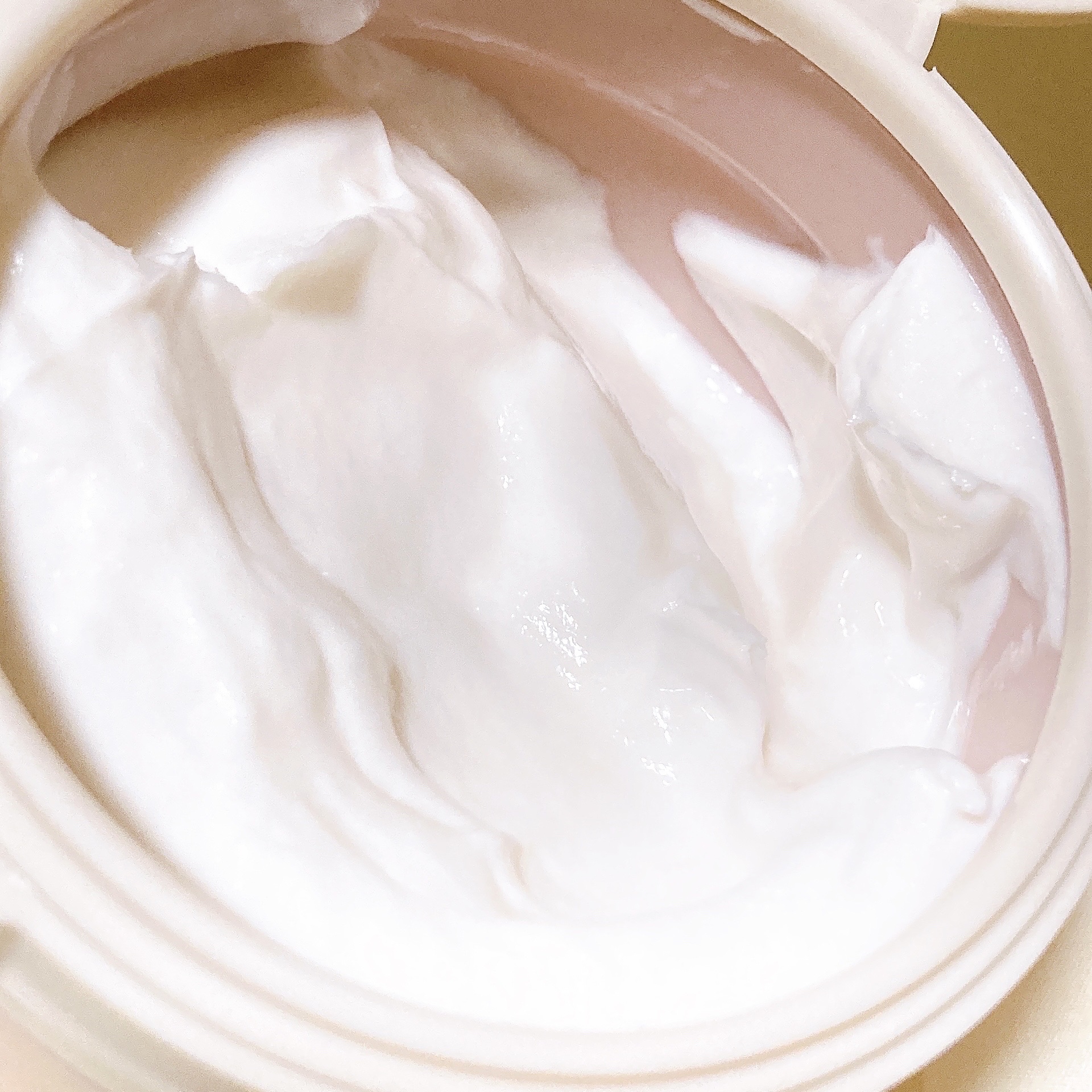 バクチオールスフレボディクリーム/MECHAI/ボディクリームを使ったクチコミ（2枚目）