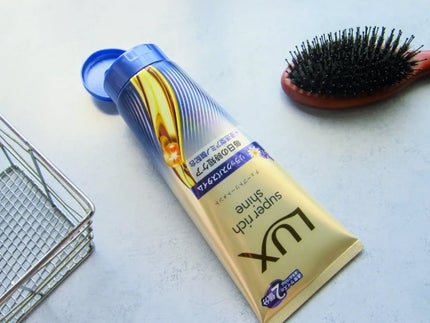 ラックス スーパーリッチシャイン  リラックスナイトケア まとまりチューブトリートメント/LUX/洗い流すヘアトリートメントを使ったクチコミ(2枚目)