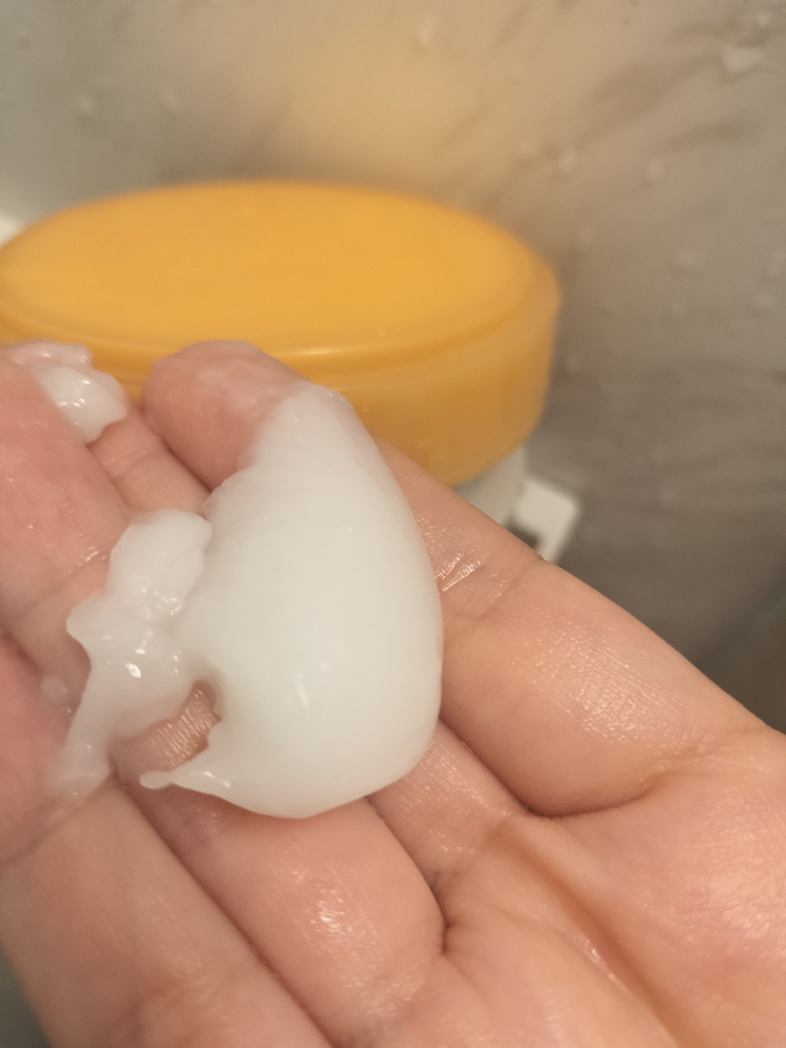 エッセンシャルプレミアム とろ生ヘアマスク/エッセンシャル/ヘアマスク・ヘアパックを使ったクチコミ（3枚目）