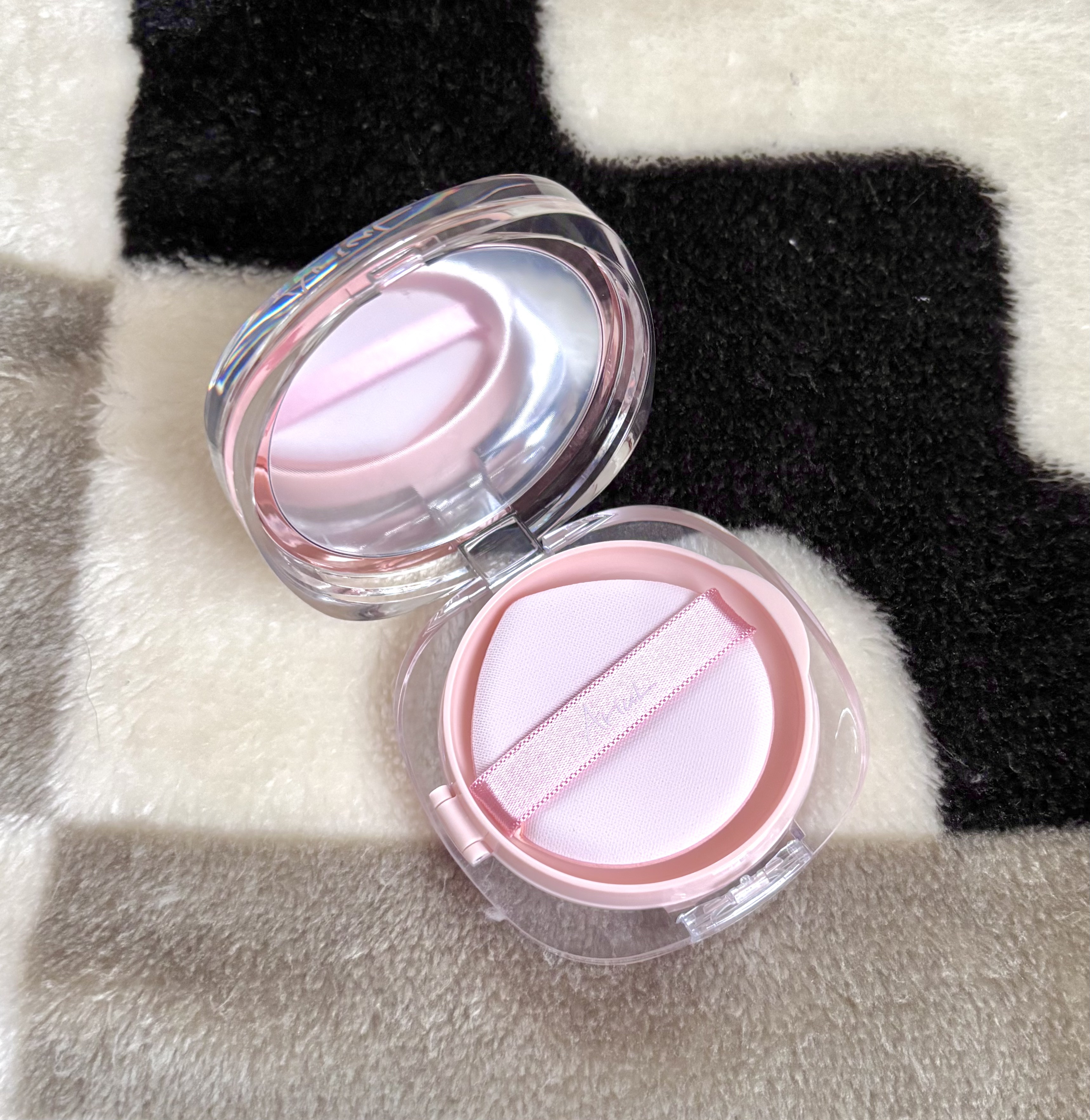 アリウル インクフェザーカバーラスティングクッション/Ariul/クッションファンデーションを使ったクチコミ（3枚目）