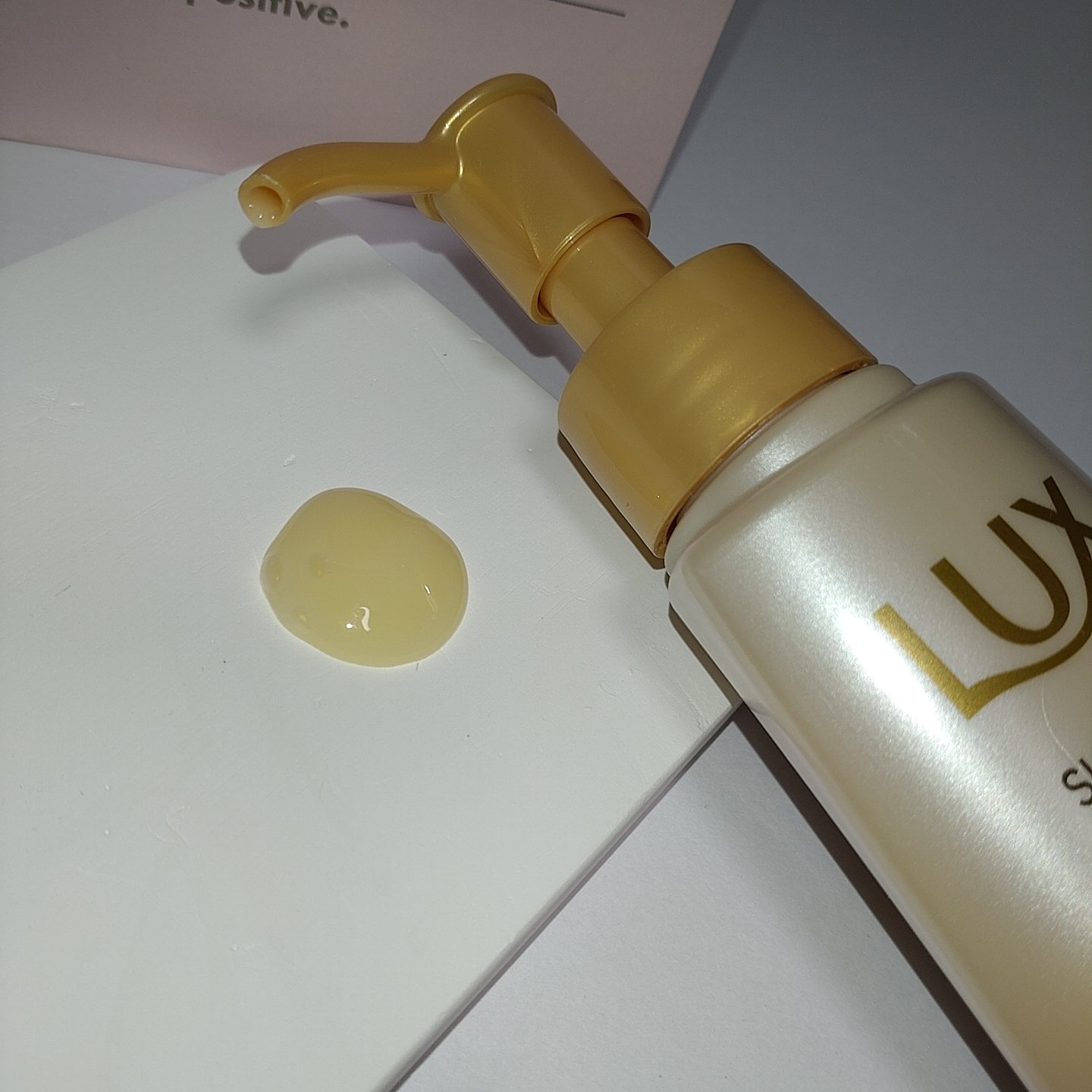 ラックス　スーパーリッチシャイン  ダメージリペア　補修ヘアミルク/LUX/ヘアミルクを使ったクチコミ（2枚目）