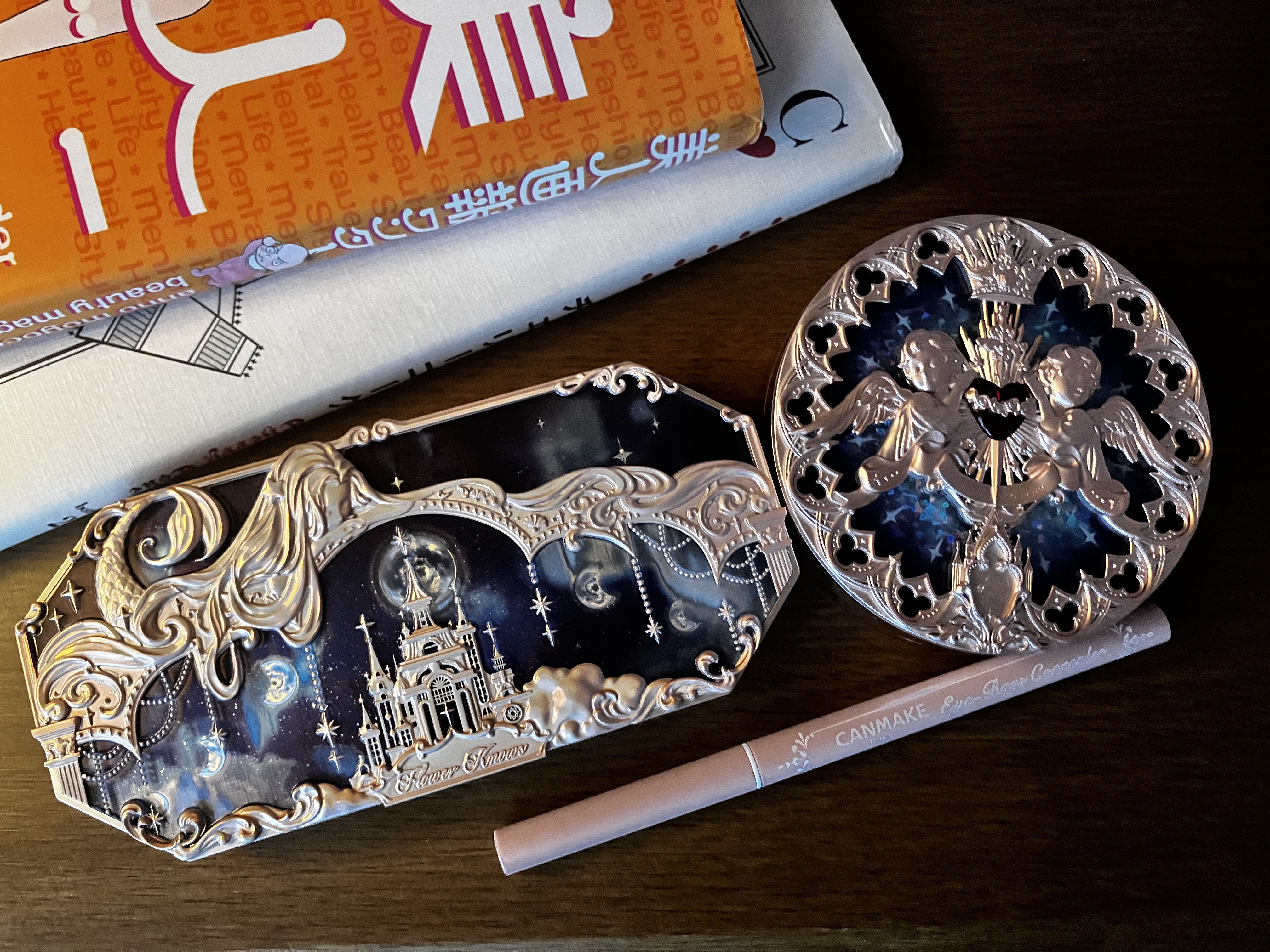 月光人魚シリーズ ジュエリーアイズ 01：Stellar Sand /FlowerKnows/アイシャドウパレットを使ったクチコミ（1枚目）