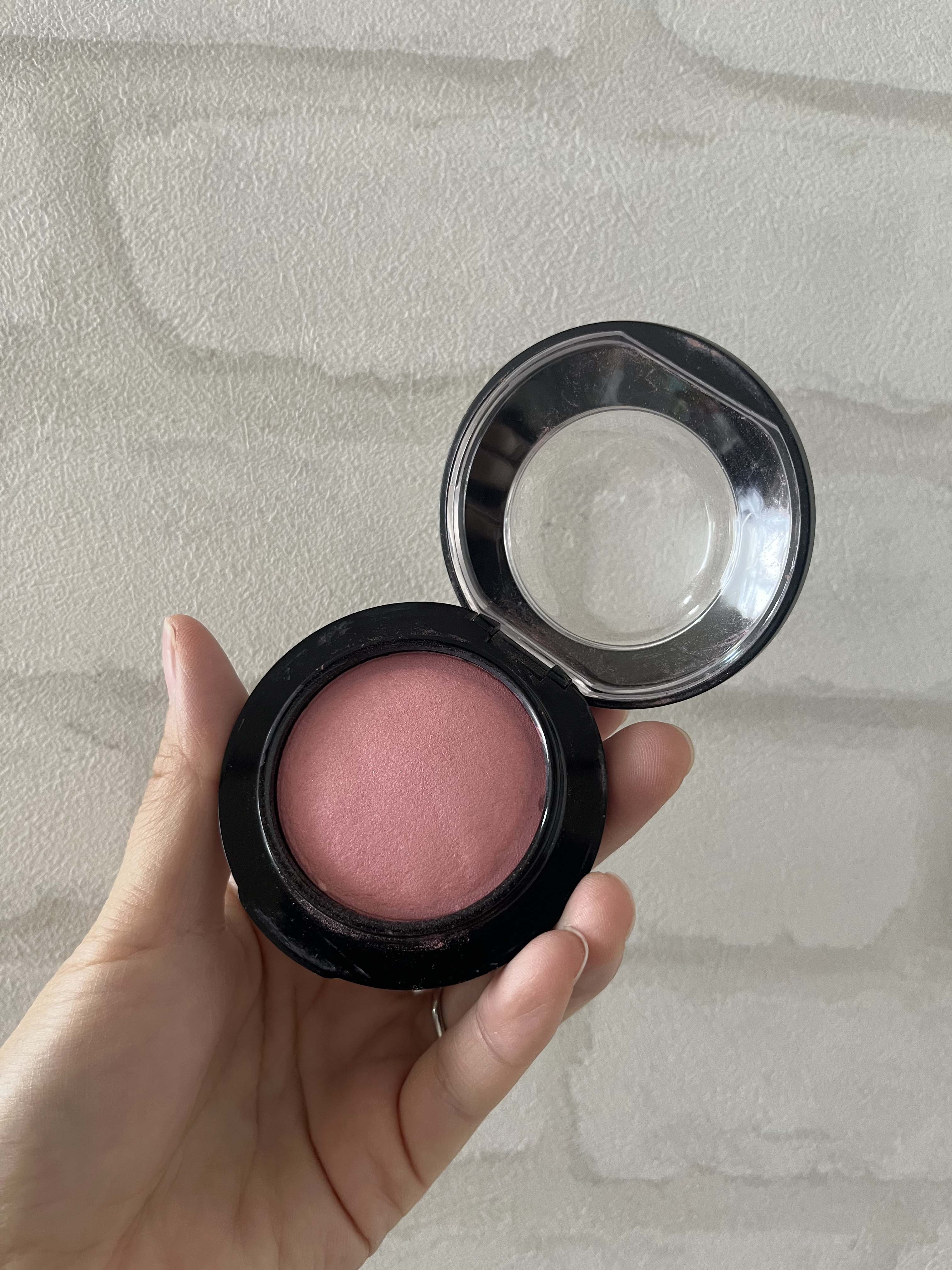 M·A·C ミネラライズ ブラッシュ デインティ/M・A・C/パウダーチークを使ったクチコミ（2枚目）