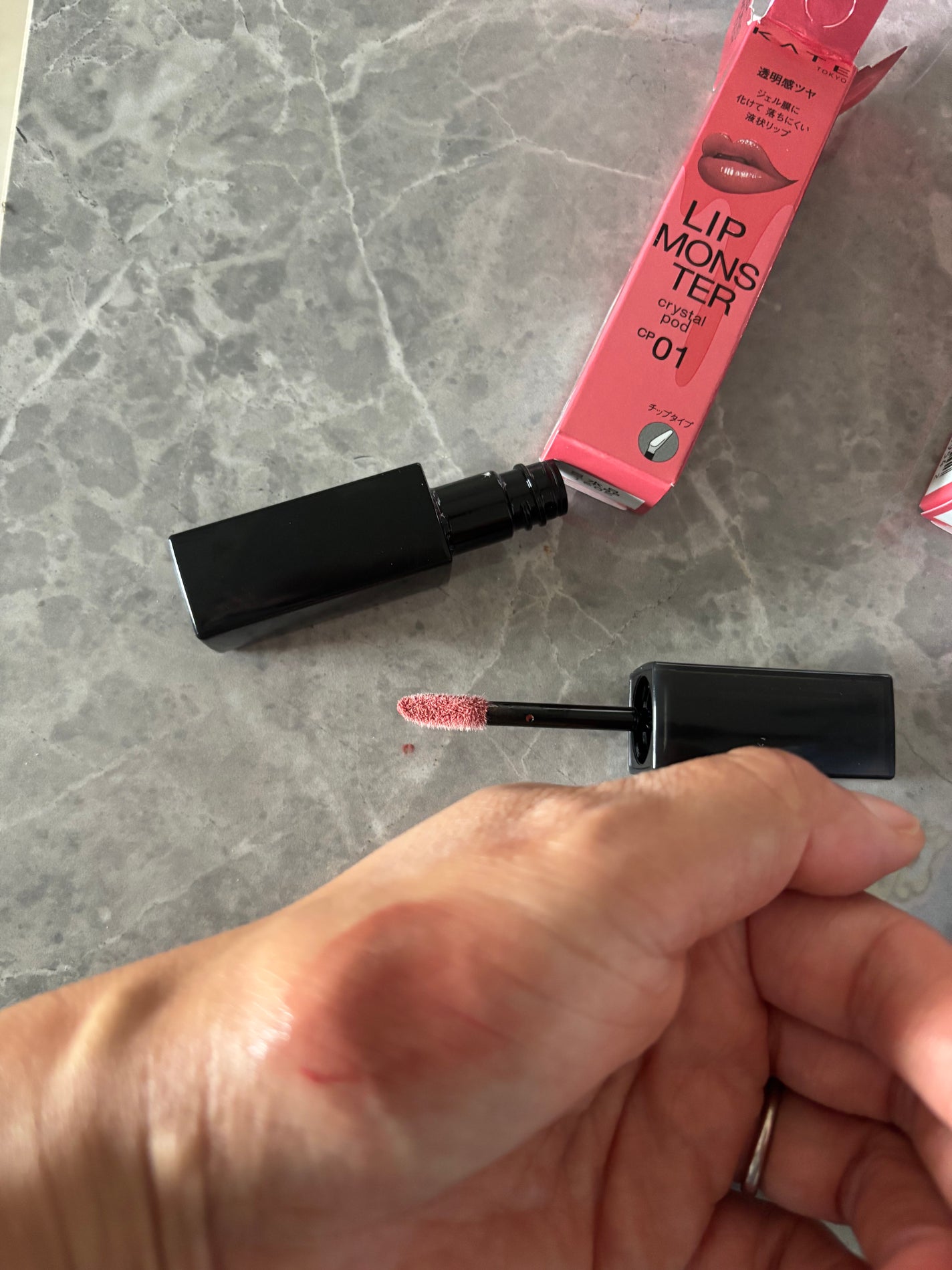 ケイト リップモンスター クリスタルポッド/KATE/口紅を使ったクチコミ(3枚目)