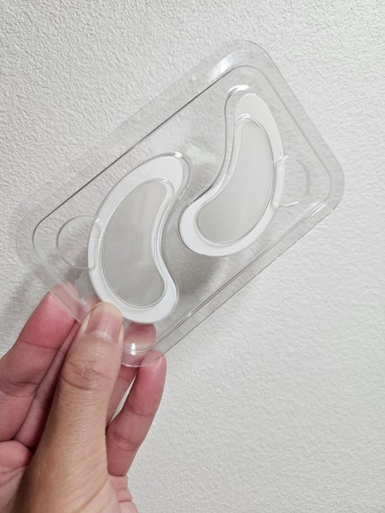 アイバックリフト1100シャットリードルパッチ/CHARDE/シートマスク・パックを使ったクチコミ(2枚目)