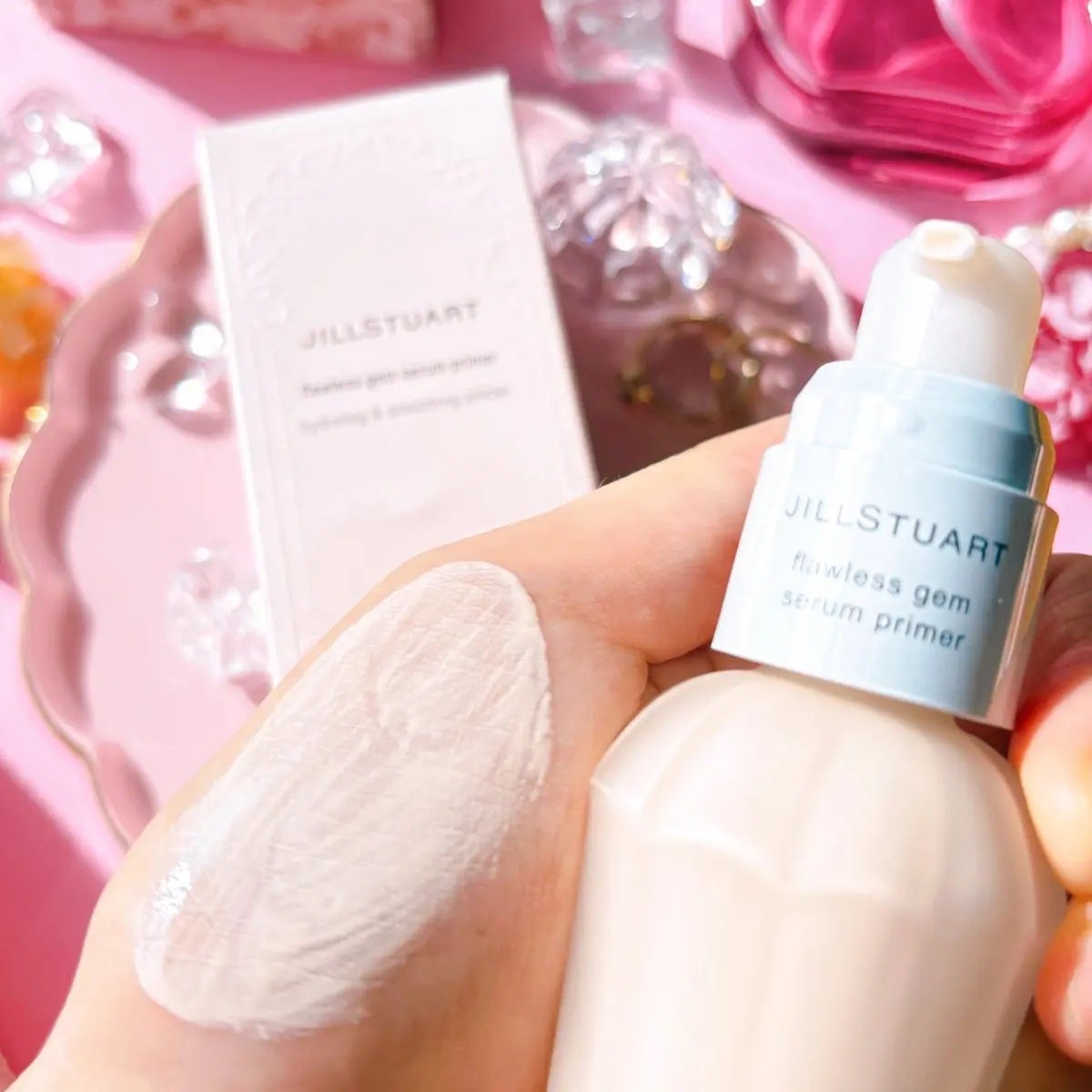 ジルスチュアート フローレスジェム セラムプライマー/JILL STUART/化粧下地を使ったクチコミ(3枚目)