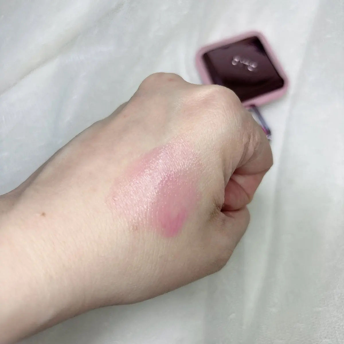 エッセンシャル リップチーク タップ/CLIO/ジェル・クリームチークを使ったクチコミ（3枚目）