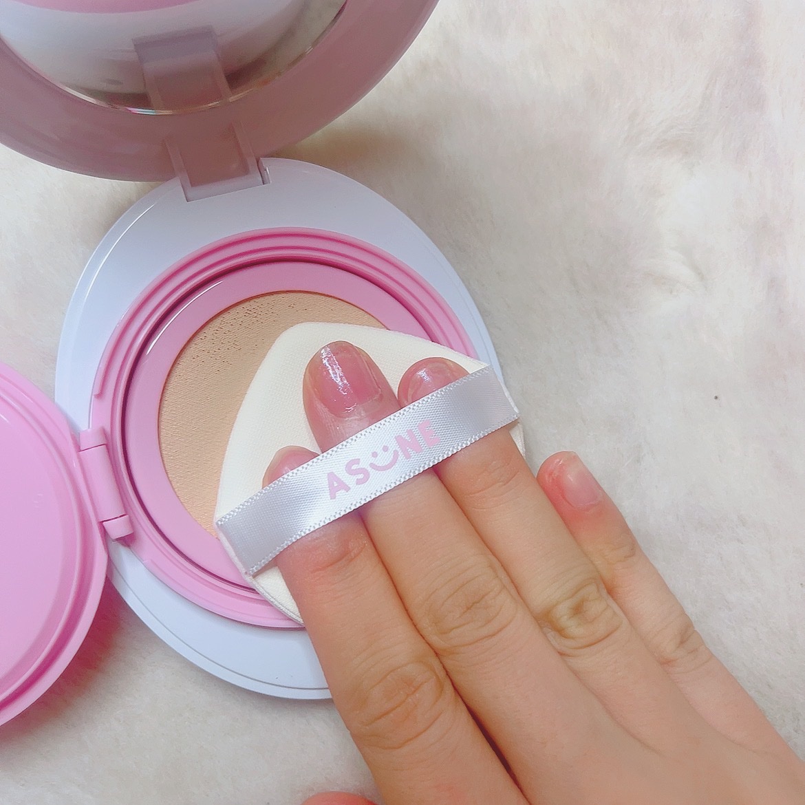 デューイーメッシュファンデーション/ASUNE /クッションファンデーションを使ったクチコミ（2枚目）