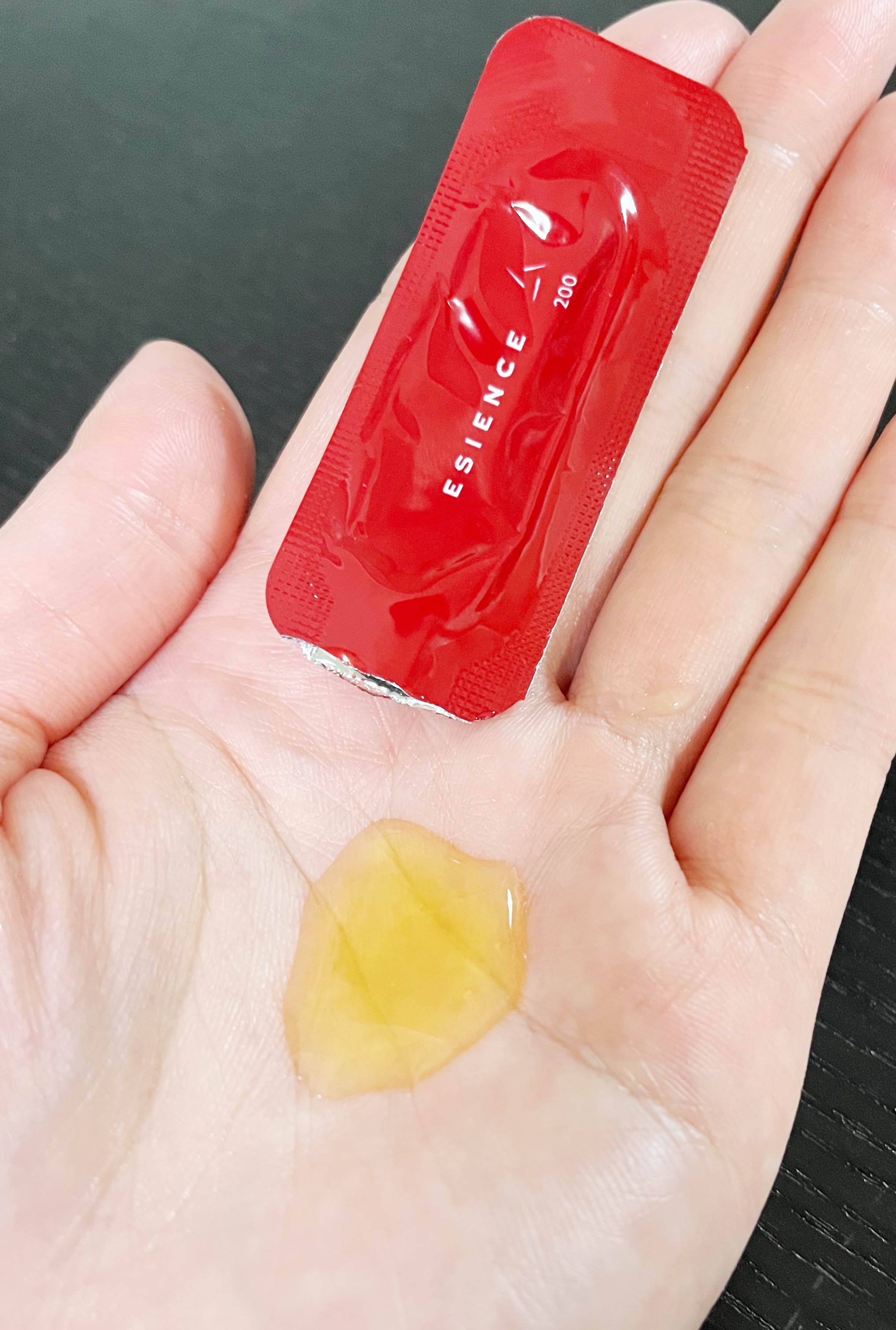 C×AZ ダーマインショット200/ESIENCE/美容液を使ったクチコミ（2枚目）