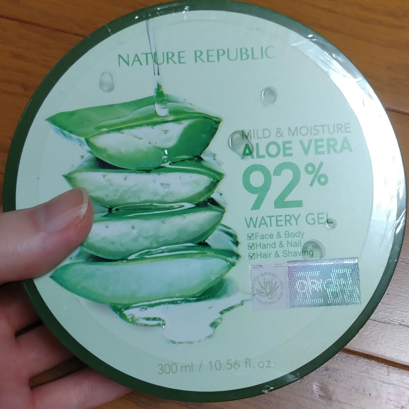 マイルド&モイスチャーアロエジェル/ネイチャーリパブリック/ボディローションを使ったクチコミ(1枚目)