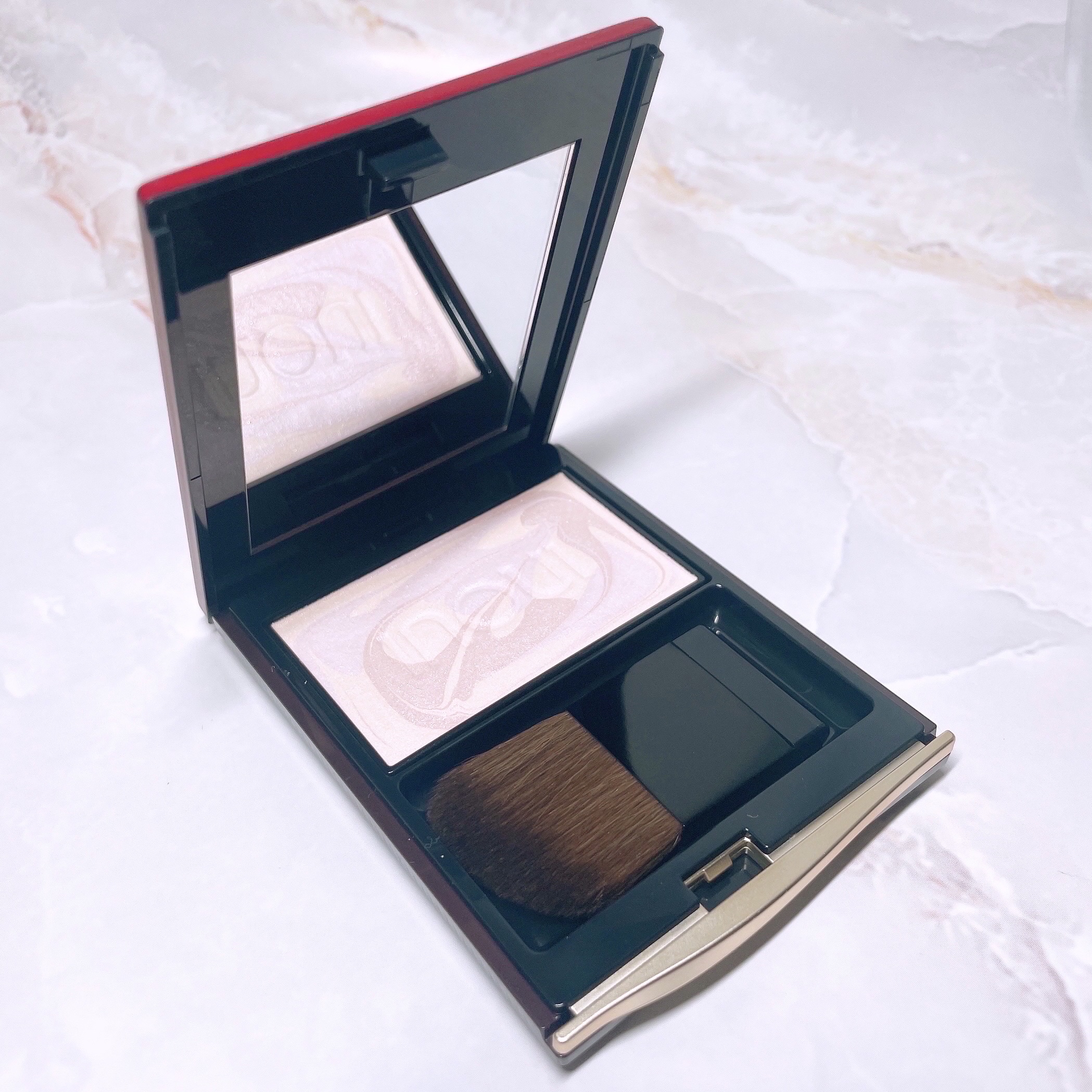 インウイ プレストパウダー/INOUI/プレストパウダーを使ったクチコミ（3枚目）