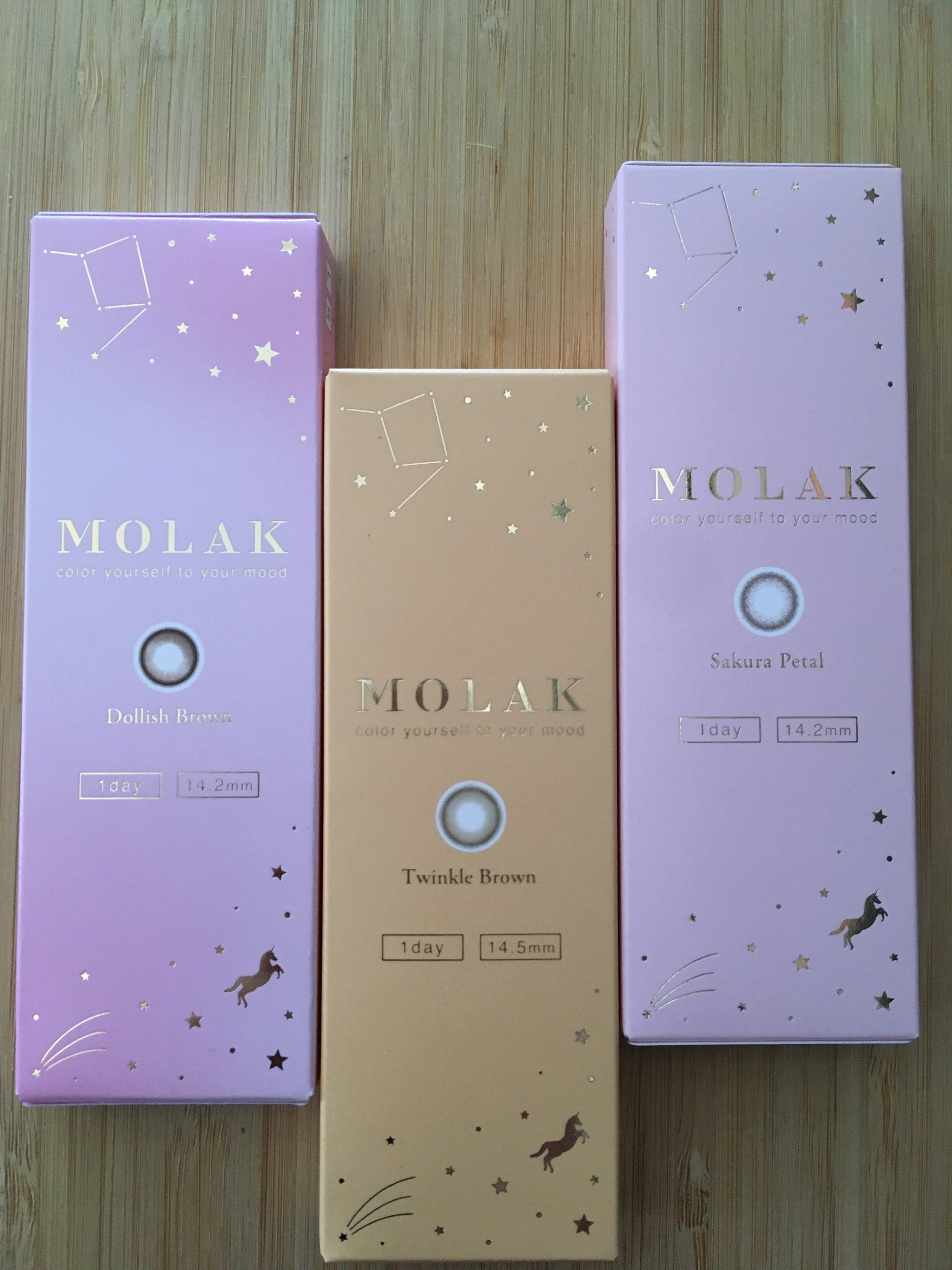 #Qoo10メガ割 でMOLAK 1dayのサクラペタル、ドーリッシュブラウン、トゥインクルブラウンを購入しました！！

MOLAKはめちゃくちゃナチュラルに盛れるのに目の違和感も少なくカラコンで1番気に入ってます💖


特に