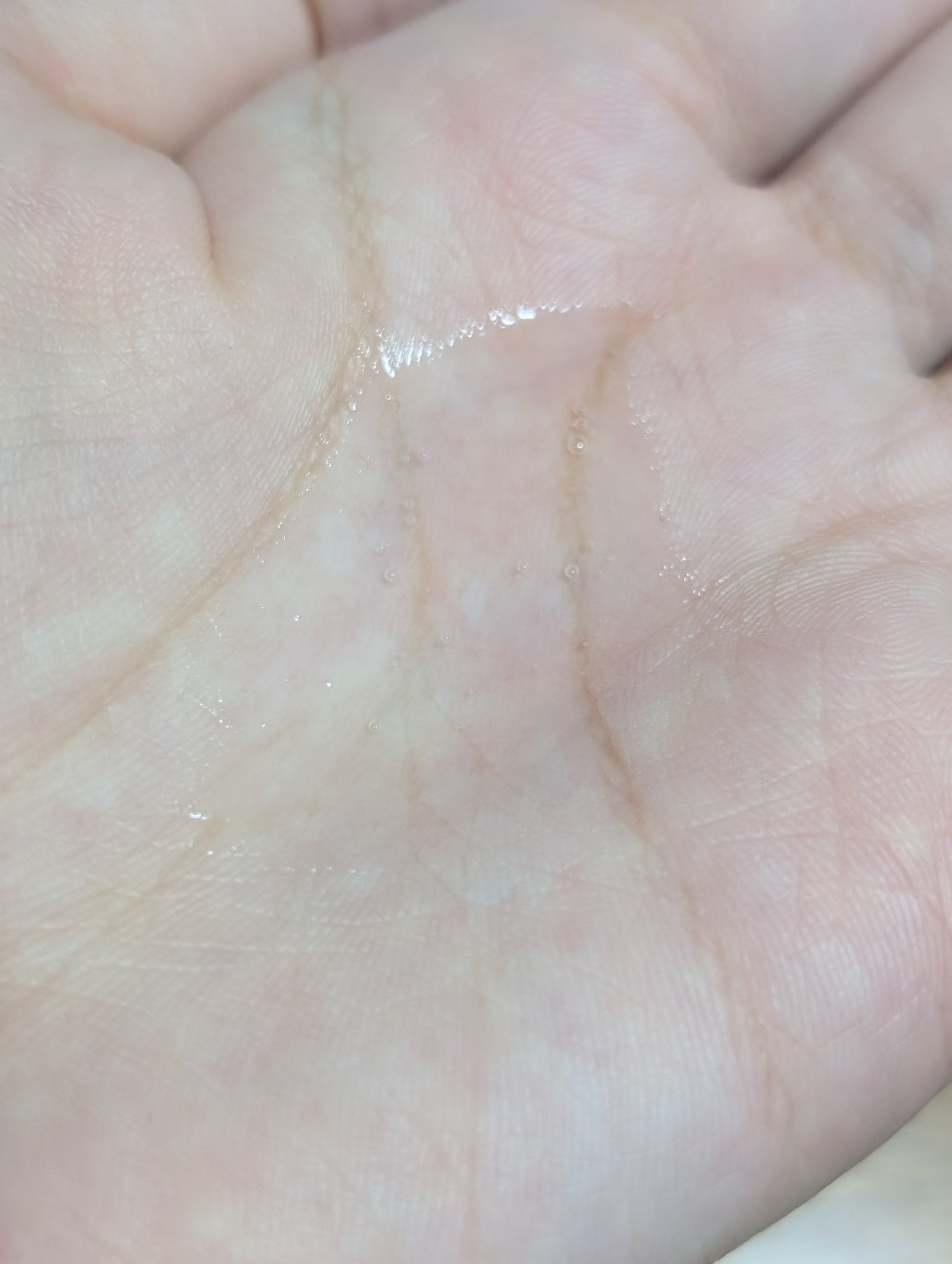 ラックススーパーリッチシャインダメージリペア補修ヘアオイル/LUX/ヘアオイルを使ったクチコミ（2枚目）