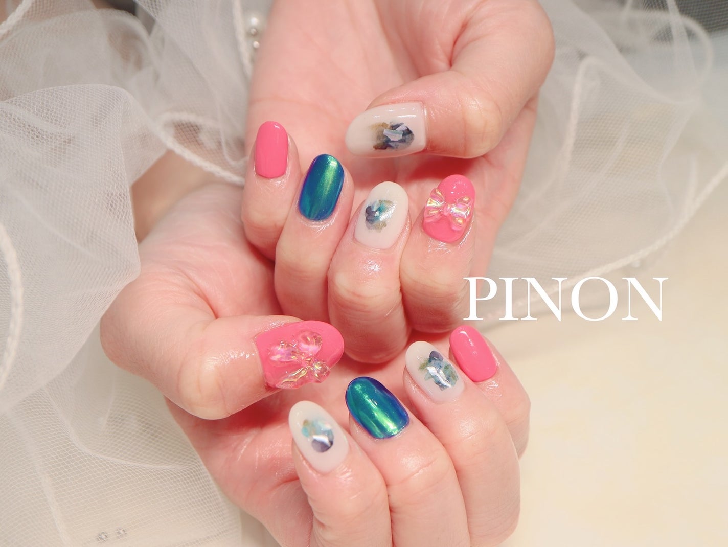 shino on LIPS 「推し活デザイン☺︎お好きな麻雀チームのユニフォームカラーになり..」(2枚目)