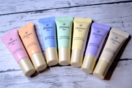 エレガンス ラ プードル オートニュアンス リクスィーズ/Elégance/プレストパウダーを使ったクチコミ(4枚目)