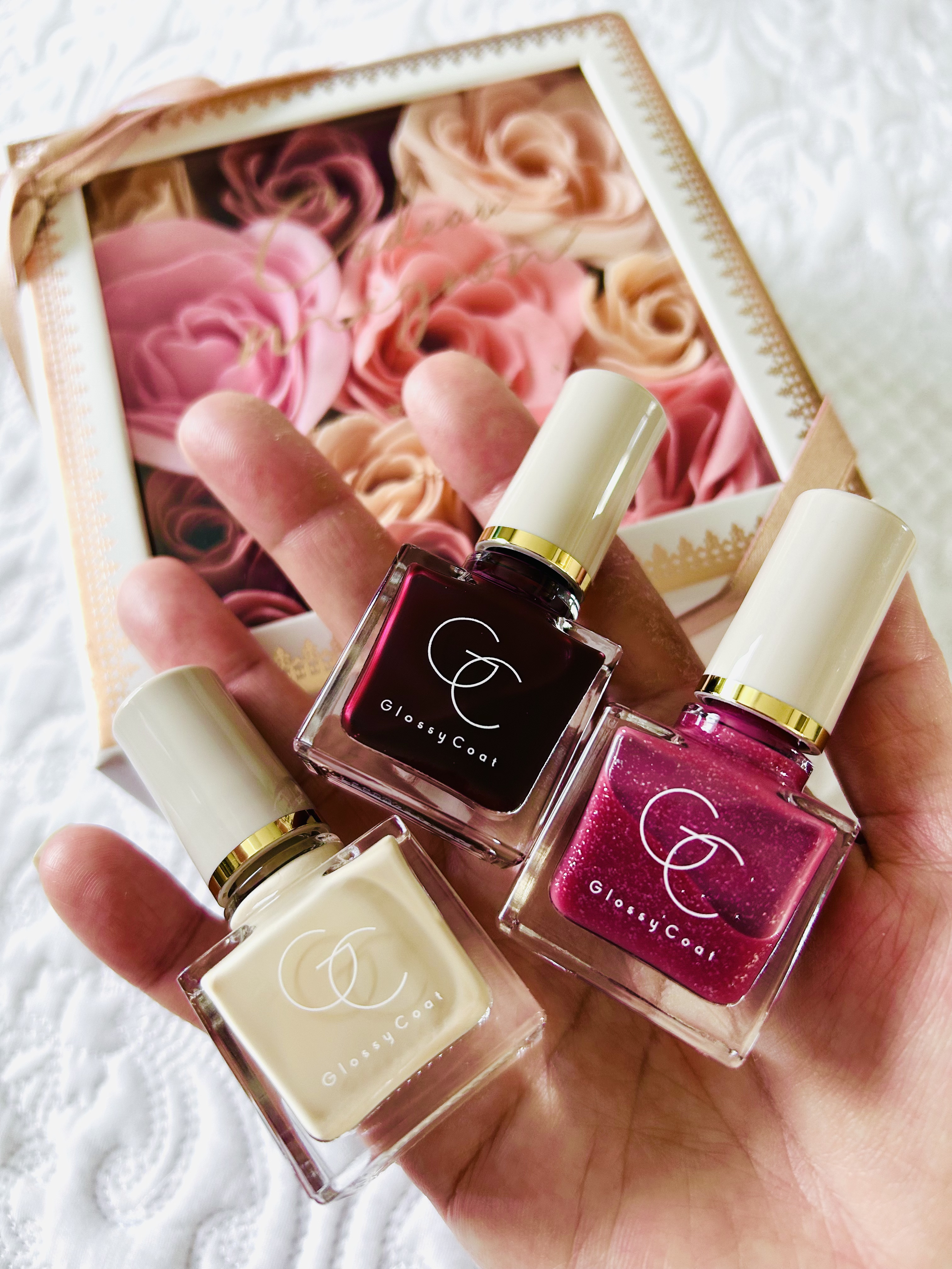 ❄️
#とげまる子ビューティー
#更年期美人プロジェクト 



速乾タイプのオールインワンネイル
スキューズミー グロッシーコート⭐️

限定色を含む6色をお試し中💕


良かった点は、
✔︎オールインワンタイプで時短
✔︎速乾なので塗