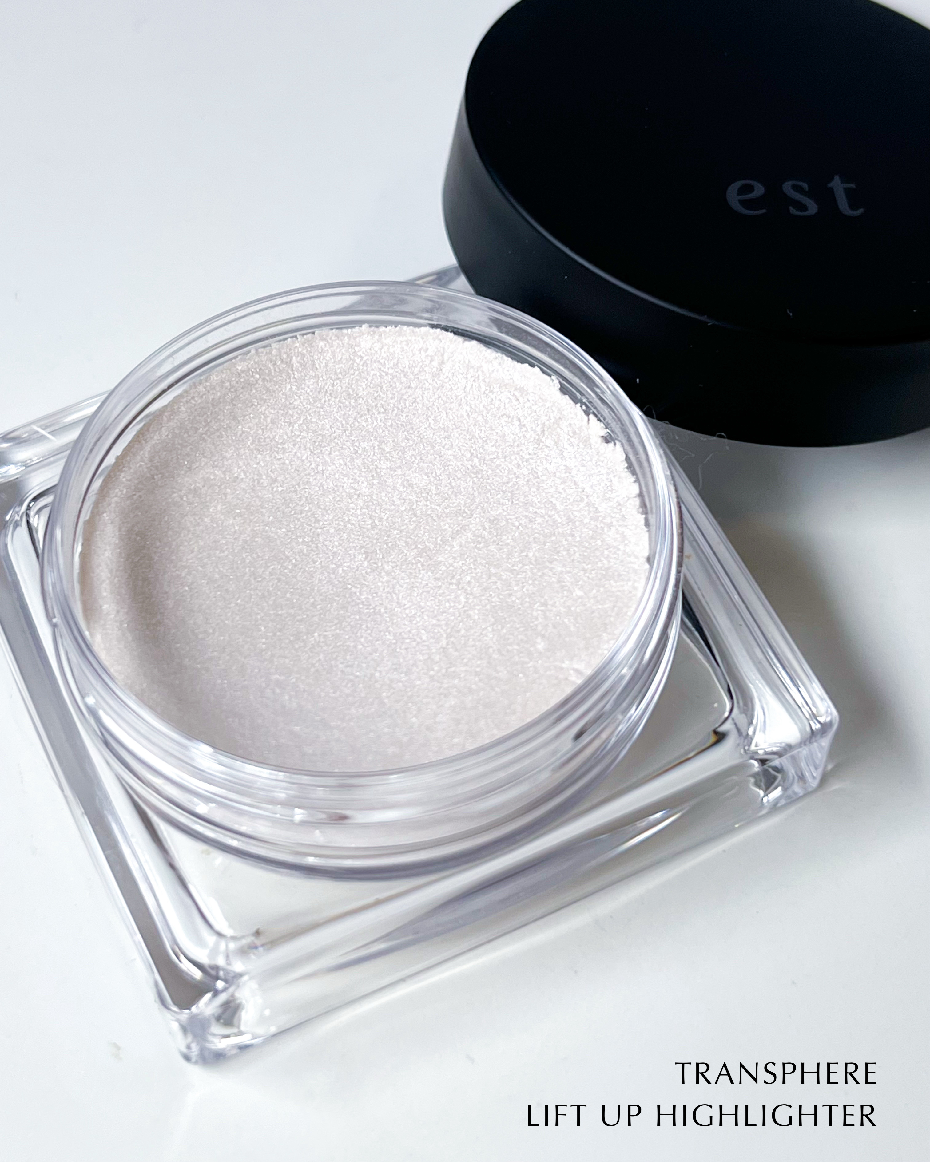 エスト　トランスフィア　リフトアップ　ハイライター/est/クリームハイライトを使ったクチコミ（3枚目）