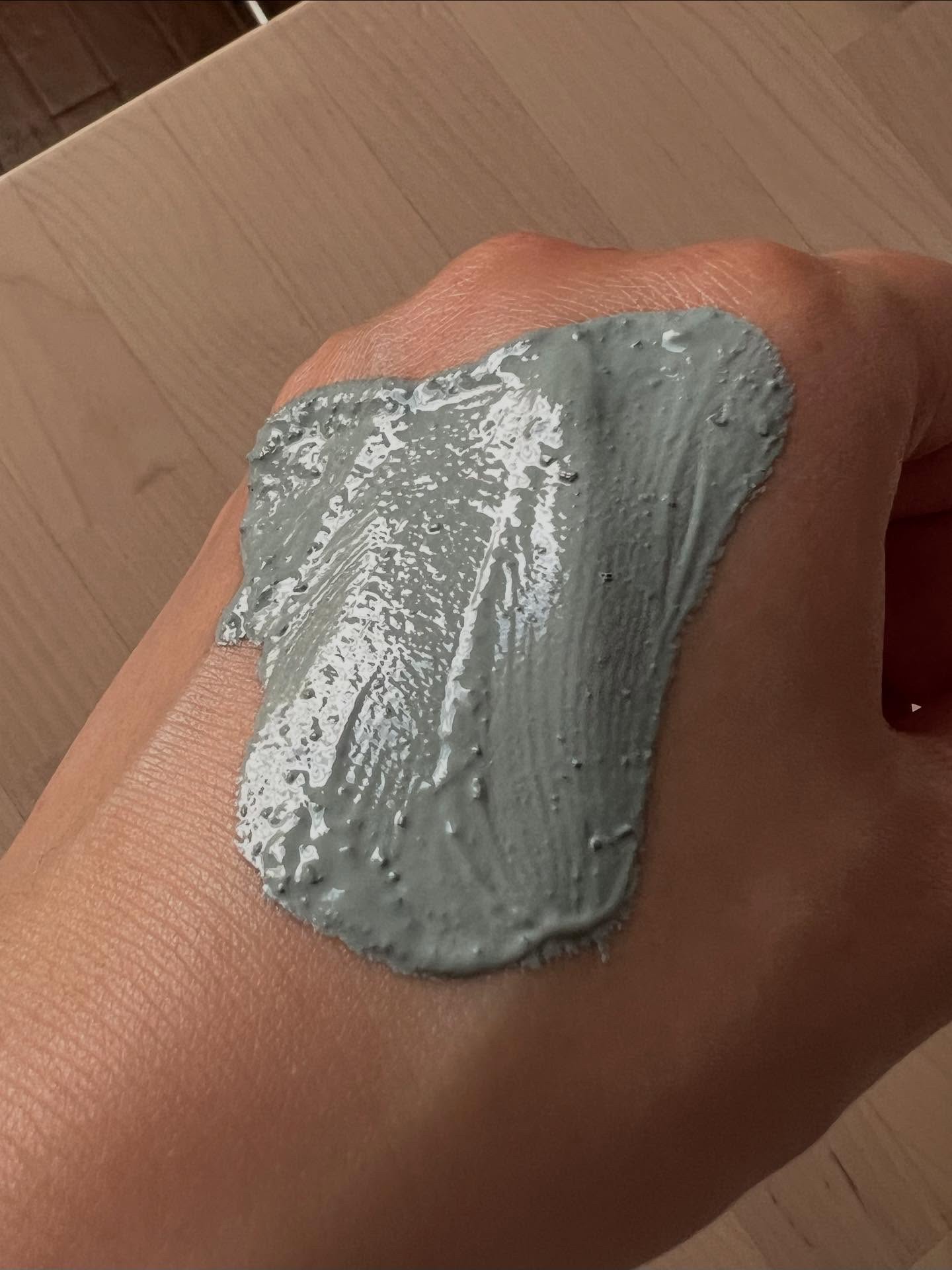 スーパーティーツリークレイマスククレンザー/AROMATICA/洗顔フォームを使ったクチコミ（3枚目）