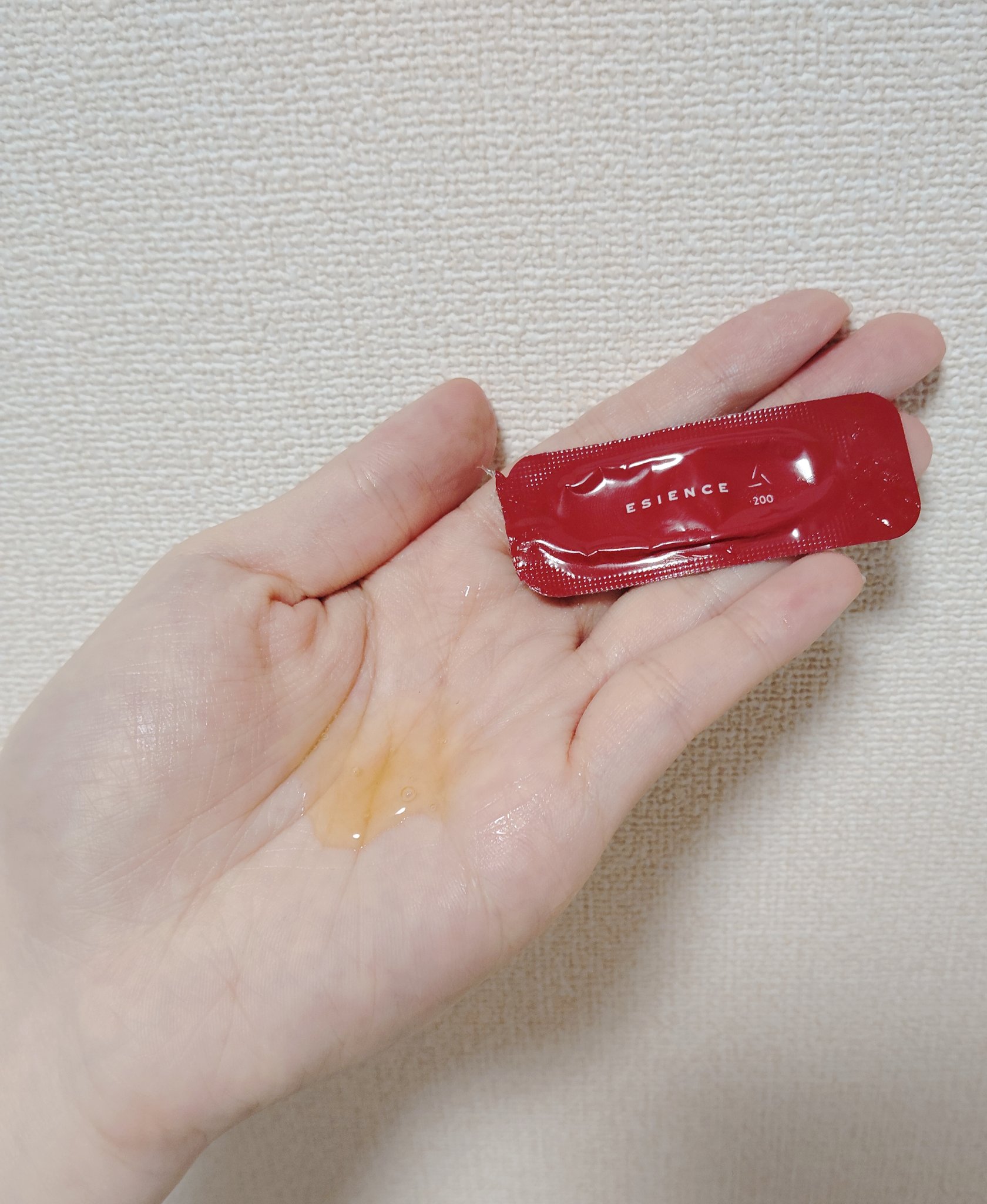 C×AZ ダーマインショット200/ESIENCE/美容液を使ったクチコミ（3枚目）