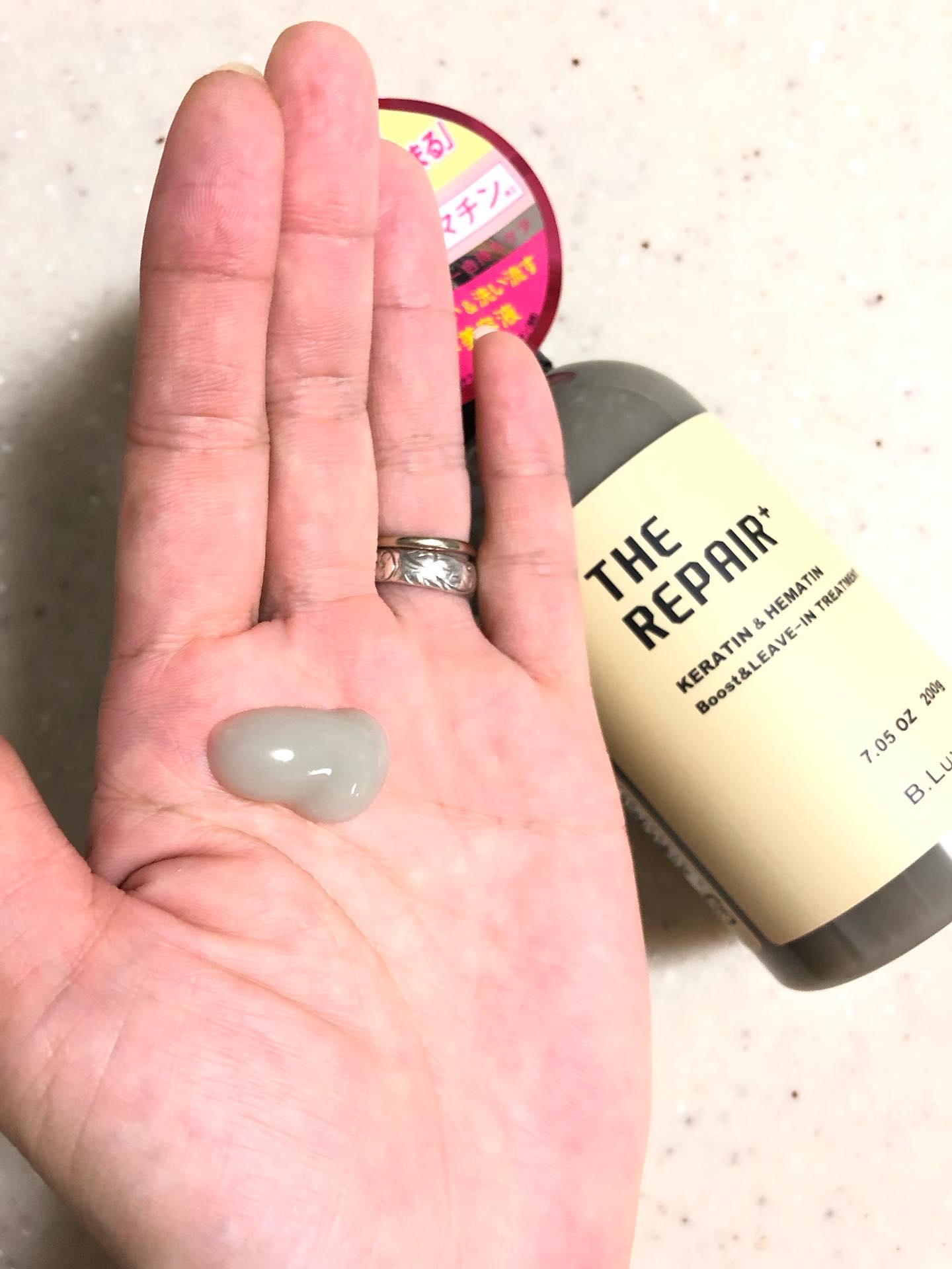 ザ・リペア K＆H集中ミルク美容液/ビーラグジュアリー/ヘアミルクを使ったクチコミ（2枚目）