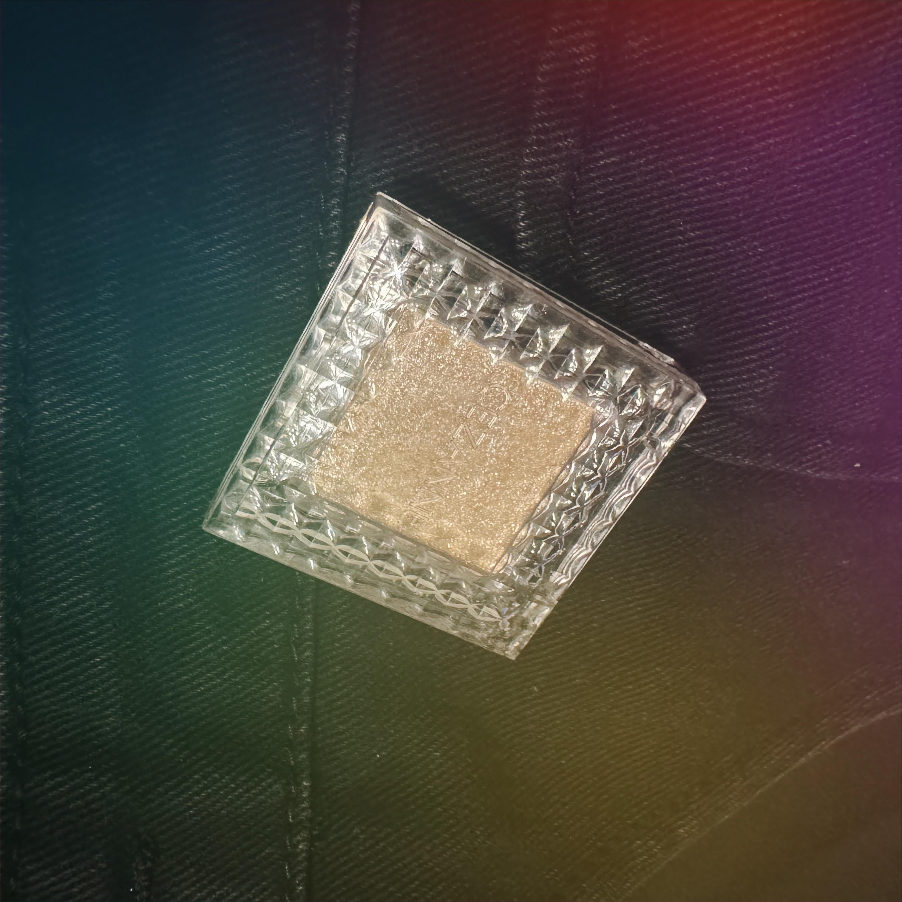 シングルカラーアイシャドウ/CEZANNE/単色アイシャドウを使ったクチコミ（1枚目）