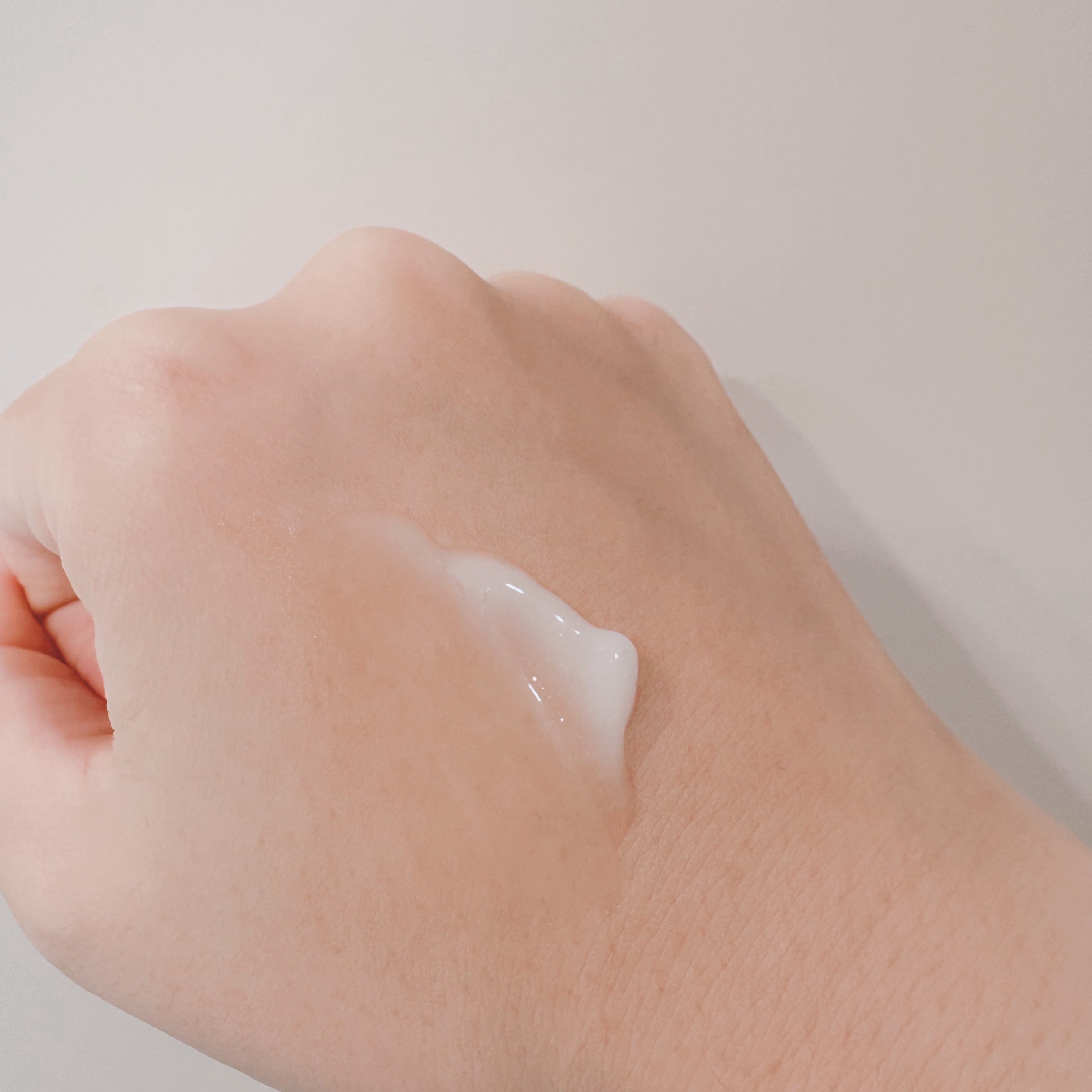 パフュームボディウォッシュ リリームスクホワイトティー/TEABLESS/ボディソープを使ったクチコミ（3枚目）