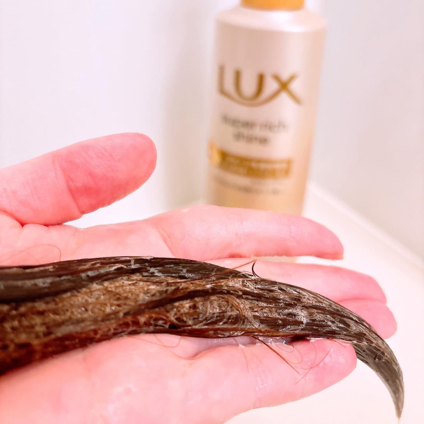 スーパーリッチシャイン ダメージリペア 補修シャンプー / 補修コンディショナー/LUX/市販シャンプーを使ったクチコミ(4枚目)