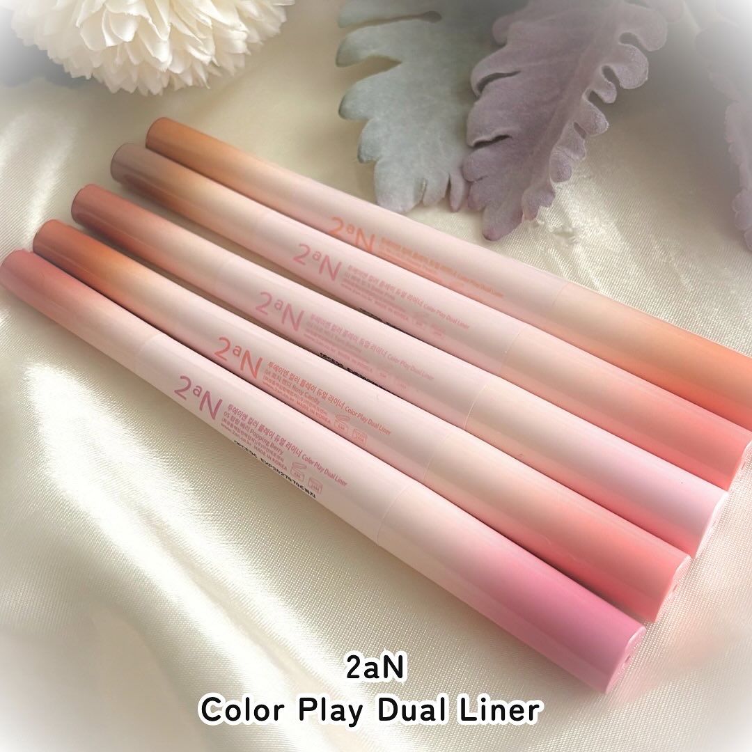 カラープレイデュアルライナー/2aN/スティックアイシャドウを使ったクチコミ（2枚目）