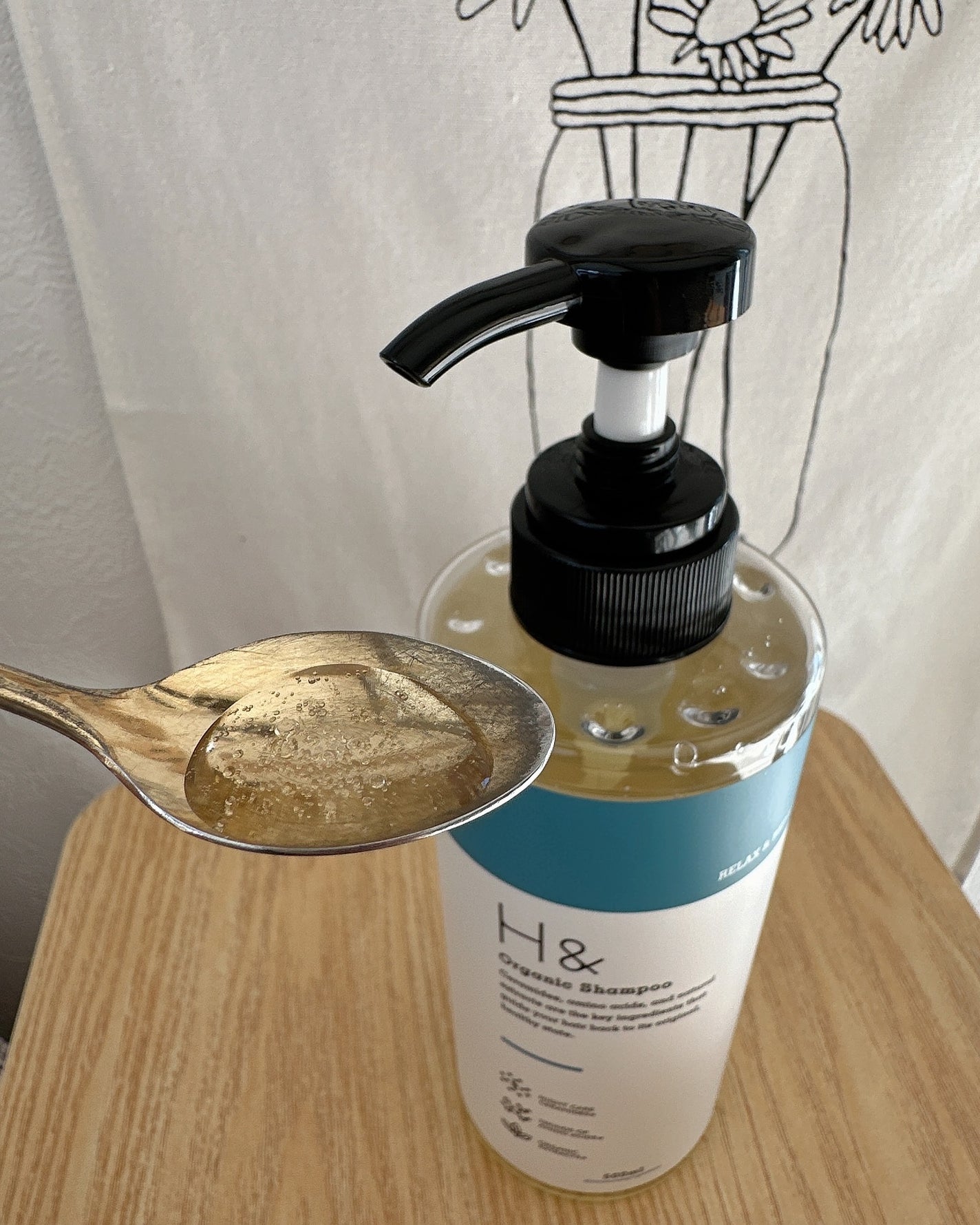 yukano on LIPS 「アミノ酸とセラミドで傷んだ髪を潤い補修⋈∗︎*゚✼••┈┈┈┈..」(2枚目)