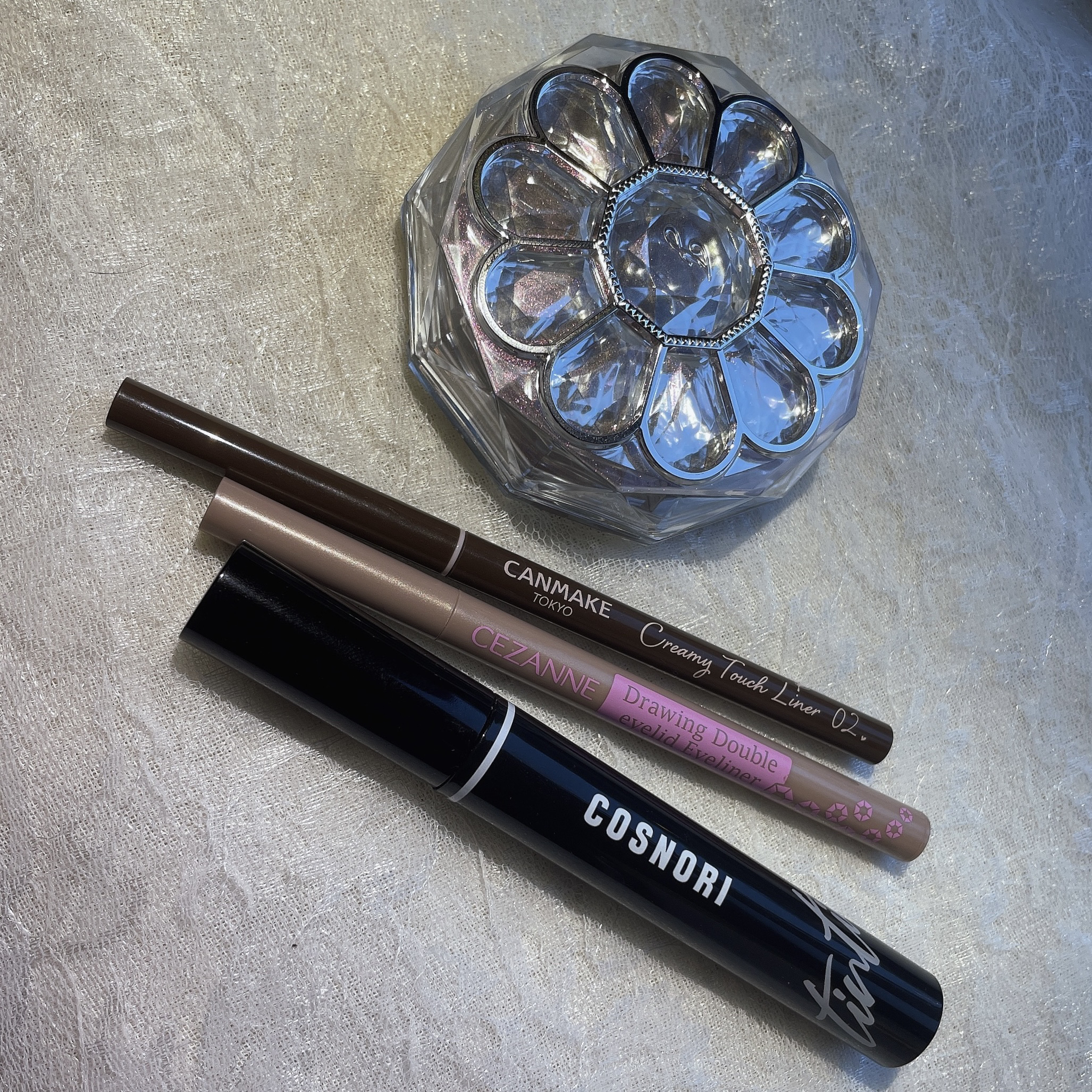 クリーミータッチライナー/キャンメイク/ジェルアイライナーを使ったクチコミ（3枚目）