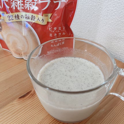 yui on LIPS 「9月1日発売🙌/#提供『飲む朝食贅沢雑穀ラテ』贅沢雑穀ラテは、..」(4枚目)