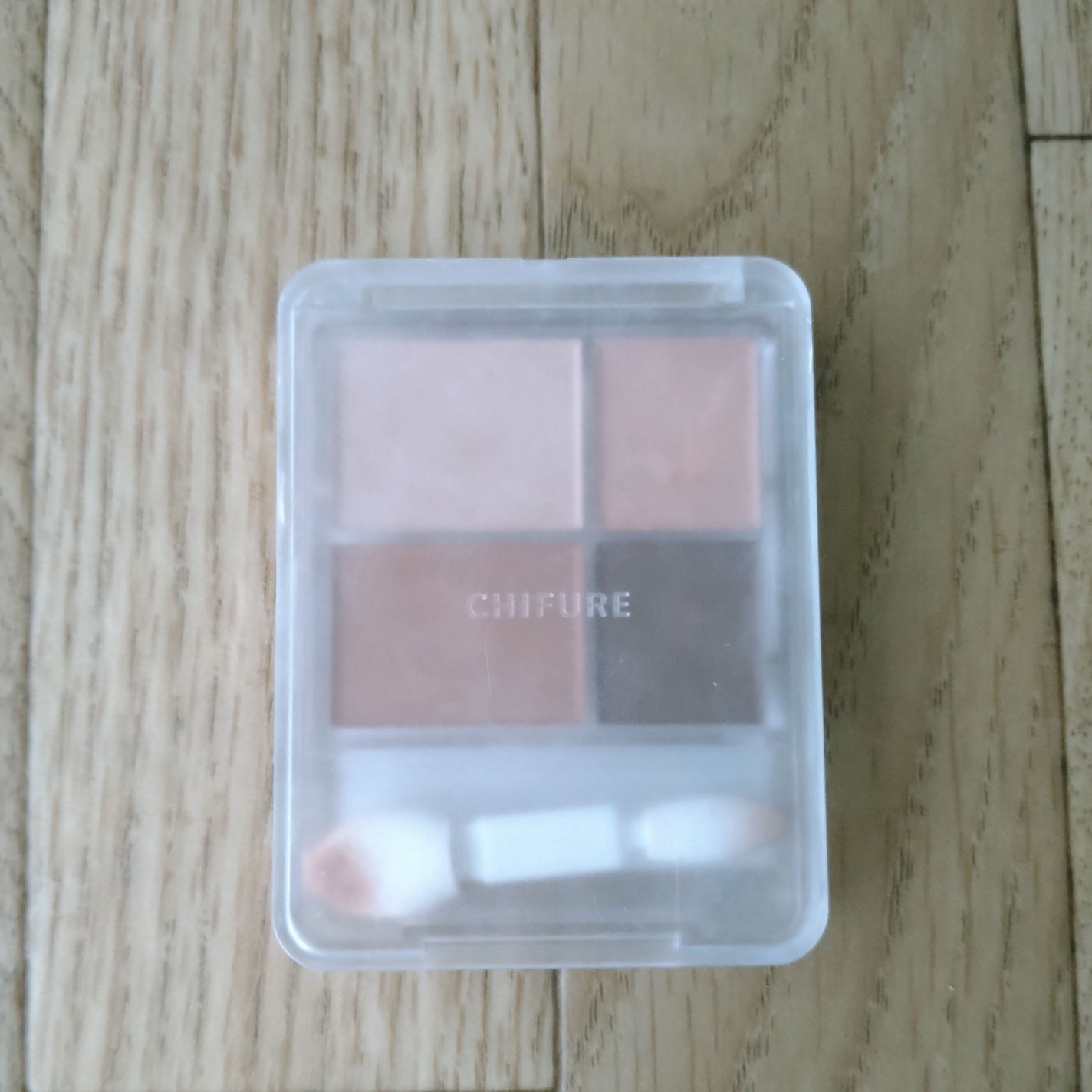 グラデーション アイシャドウ/ちふれ/アイシャドウパレットを使ったクチコミ(1枚目)