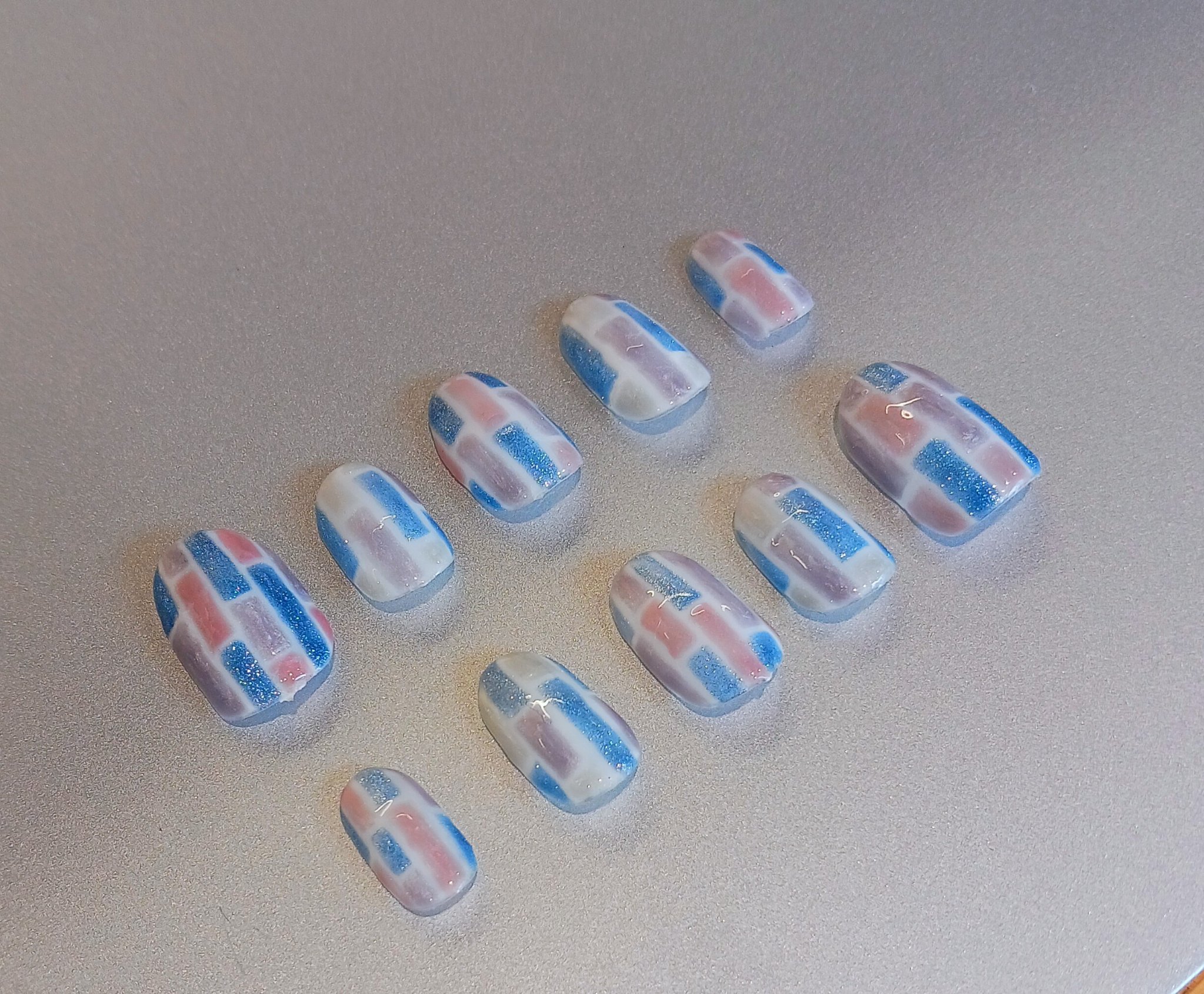 #タイルネイル,#ブロッキングネイルのネイルデザイン