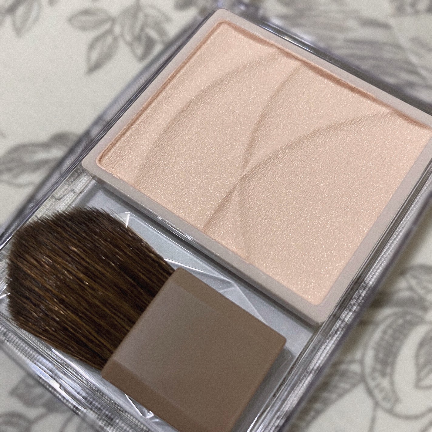 トーンフィルターハイライト/CEZANNE/パウダーハイライトを使ったクチコミ(3枚目)