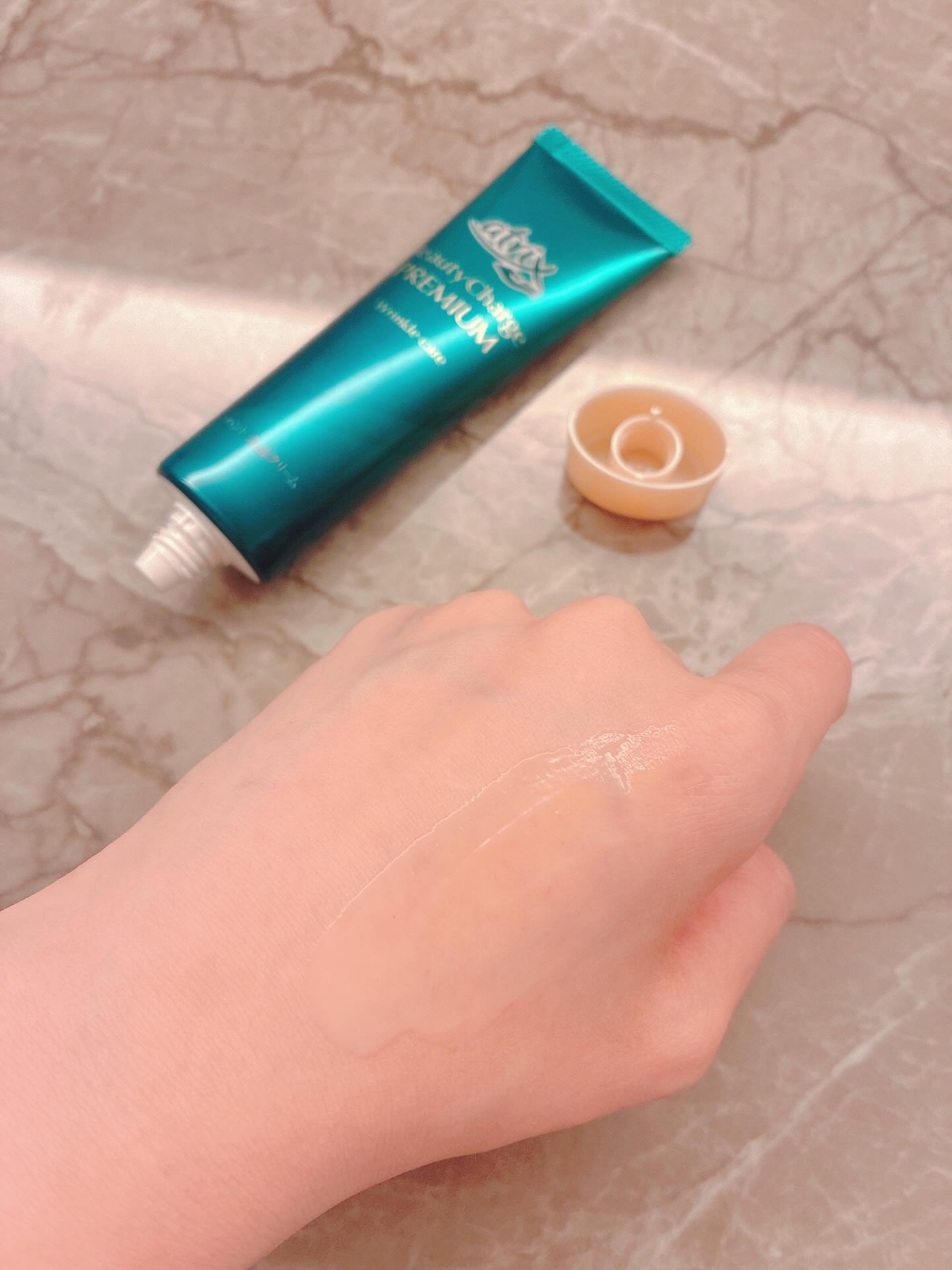 アトリックス ビューティーチャージプレミアム シワ改善 ハンドジェルクリーム 無香料/アトリックス/ハンドクリームを使ったクチコミ（3枚目）