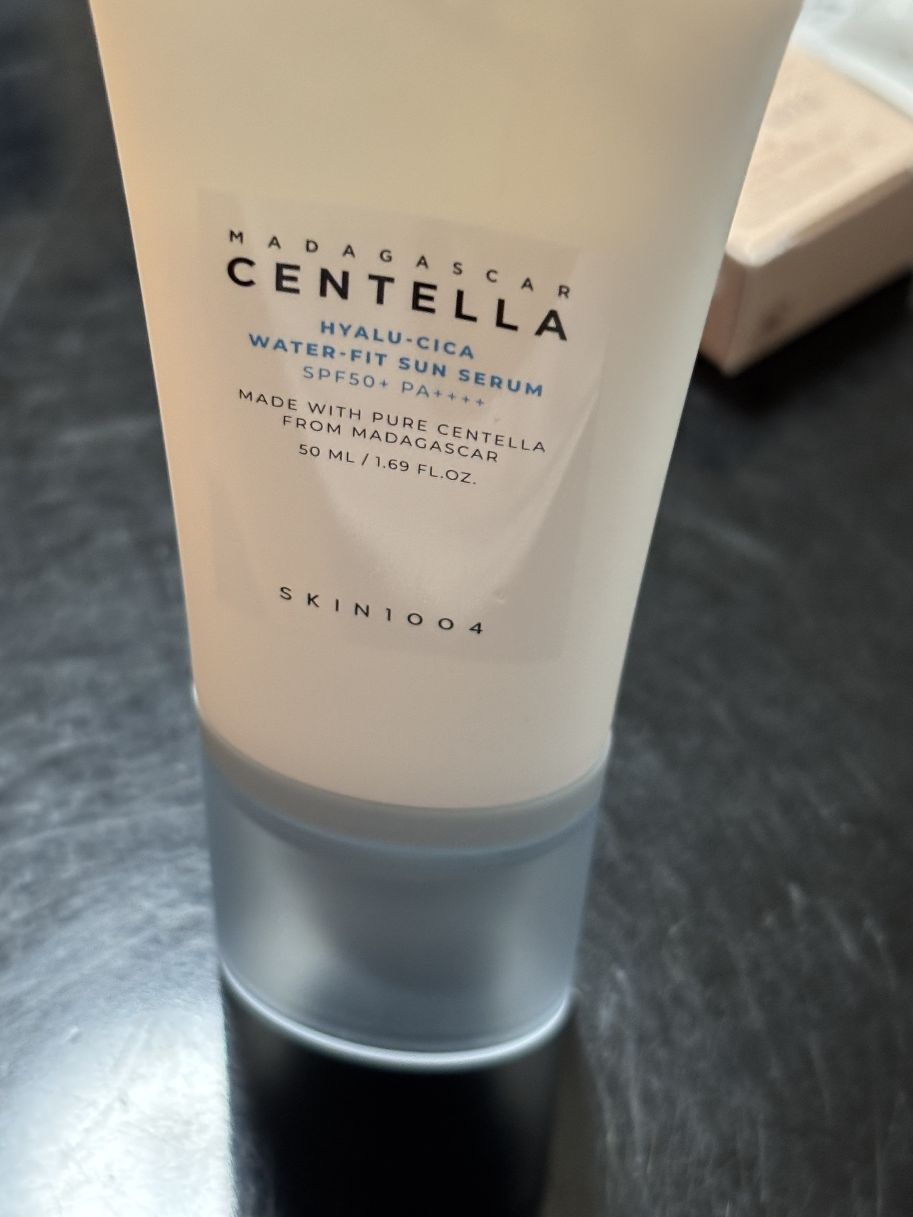 ヒアルーシカ ウォーターフィット サンセラム/SKIN1004/日焼け止めローションを使ったクチコミ（3枚目）