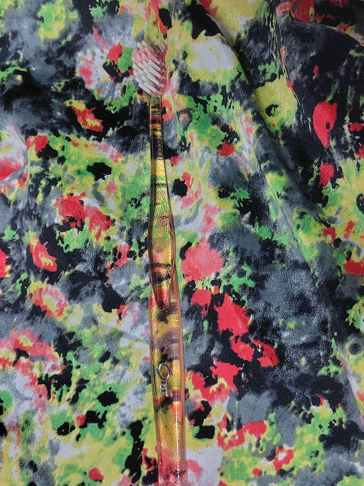 オーラツーミー ハブラシ スパイラルキャッチ かため/オーラツー/歯ブラシを使ったクチコミ（3枚目）