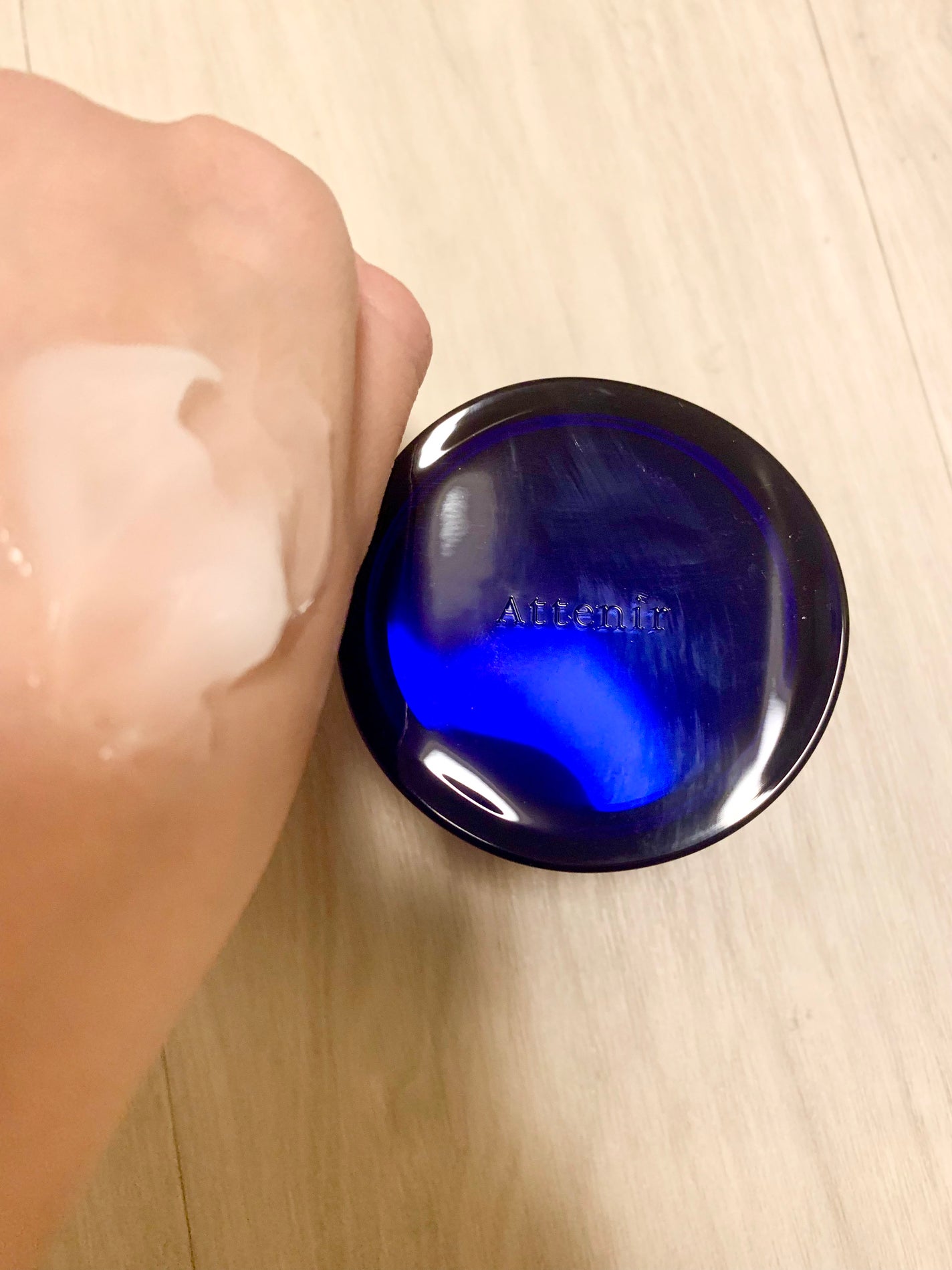 アテニア ミッドナイトモイスチャライザー/アテニア/フェイスクリームを使ったクチコミ(2枚目)