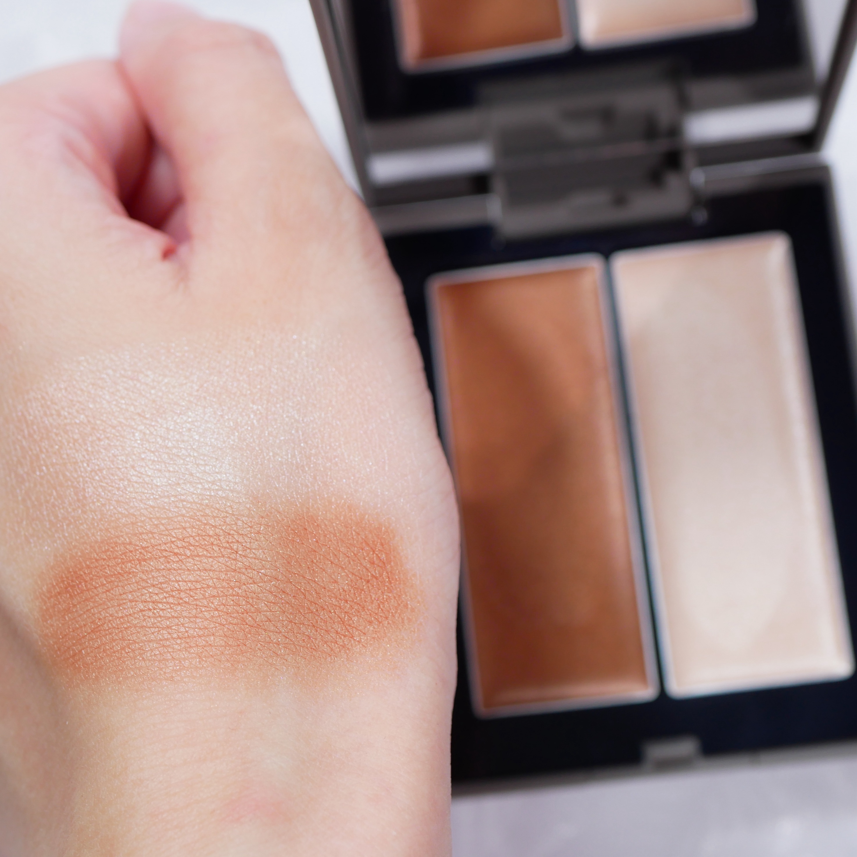 THREE シマリング グロー デュオ 02/THREE/クリームハイライトを使ったクチコミ（3枚目）