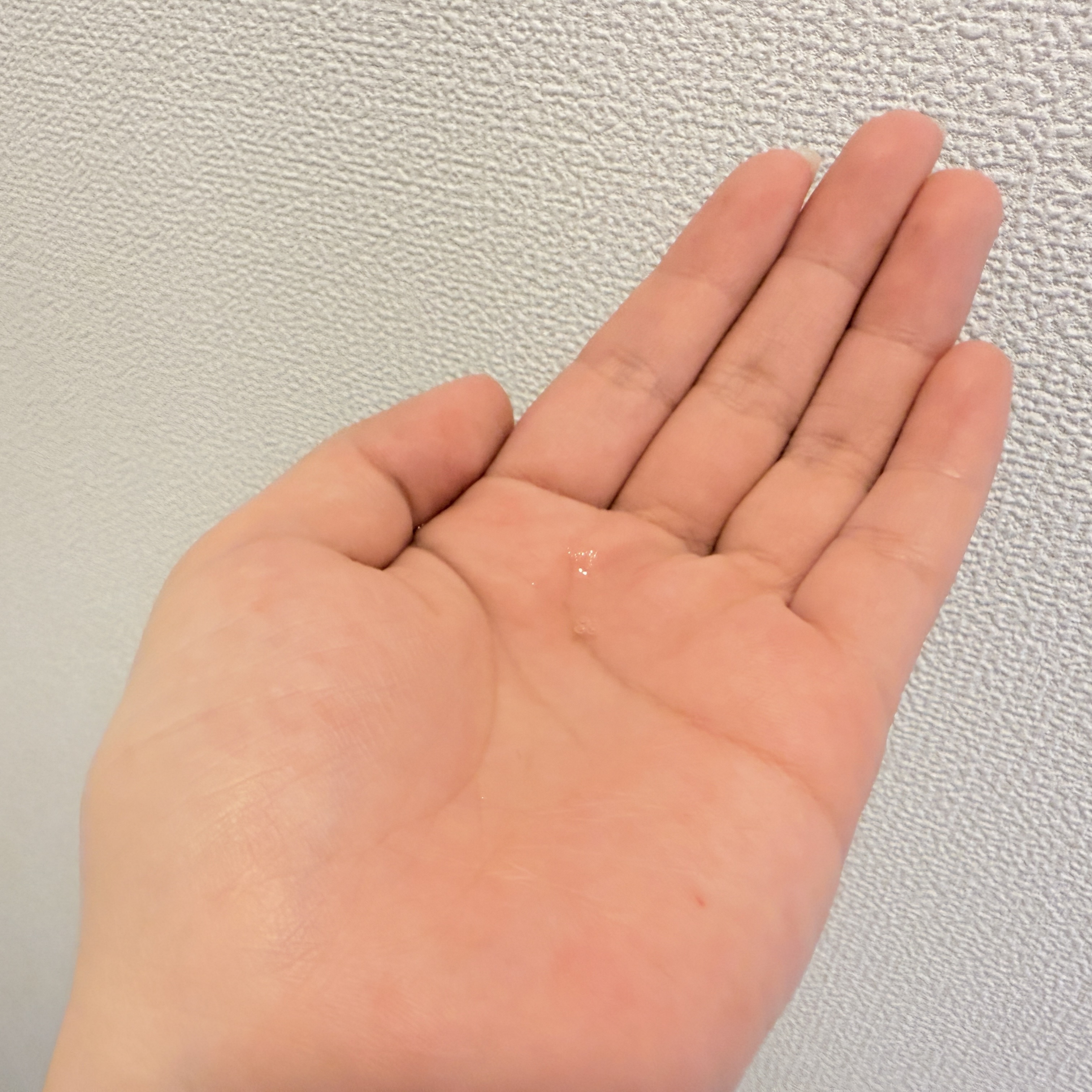 エッセンシャル プレミアム ウォータートリートメント EXスムース/エッセンシャル/アウトバストリートメントを使ったクチコミ（3枚目）