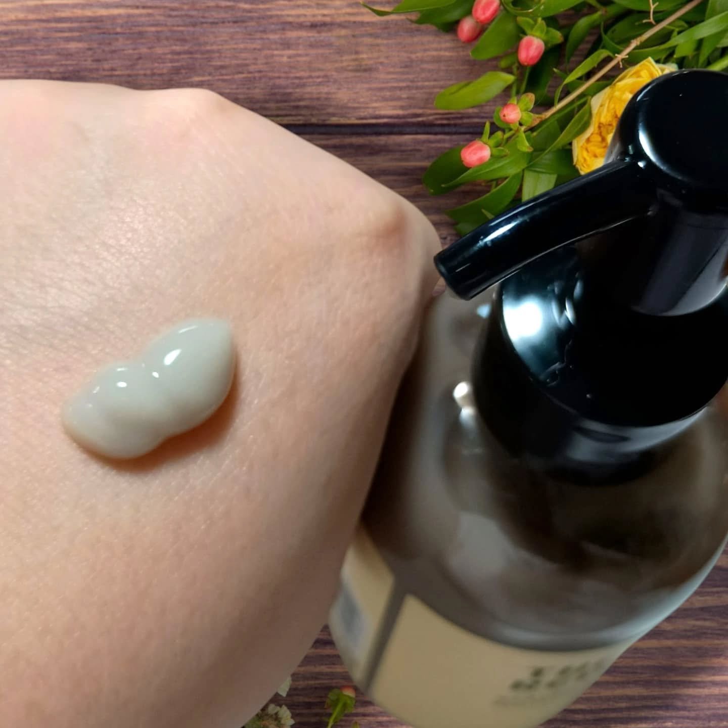 ザ・リペア K＆H集中ミルク美容液/ビーラグジュアリー/ヘアミルクを使ったクチコミ（3枚目）