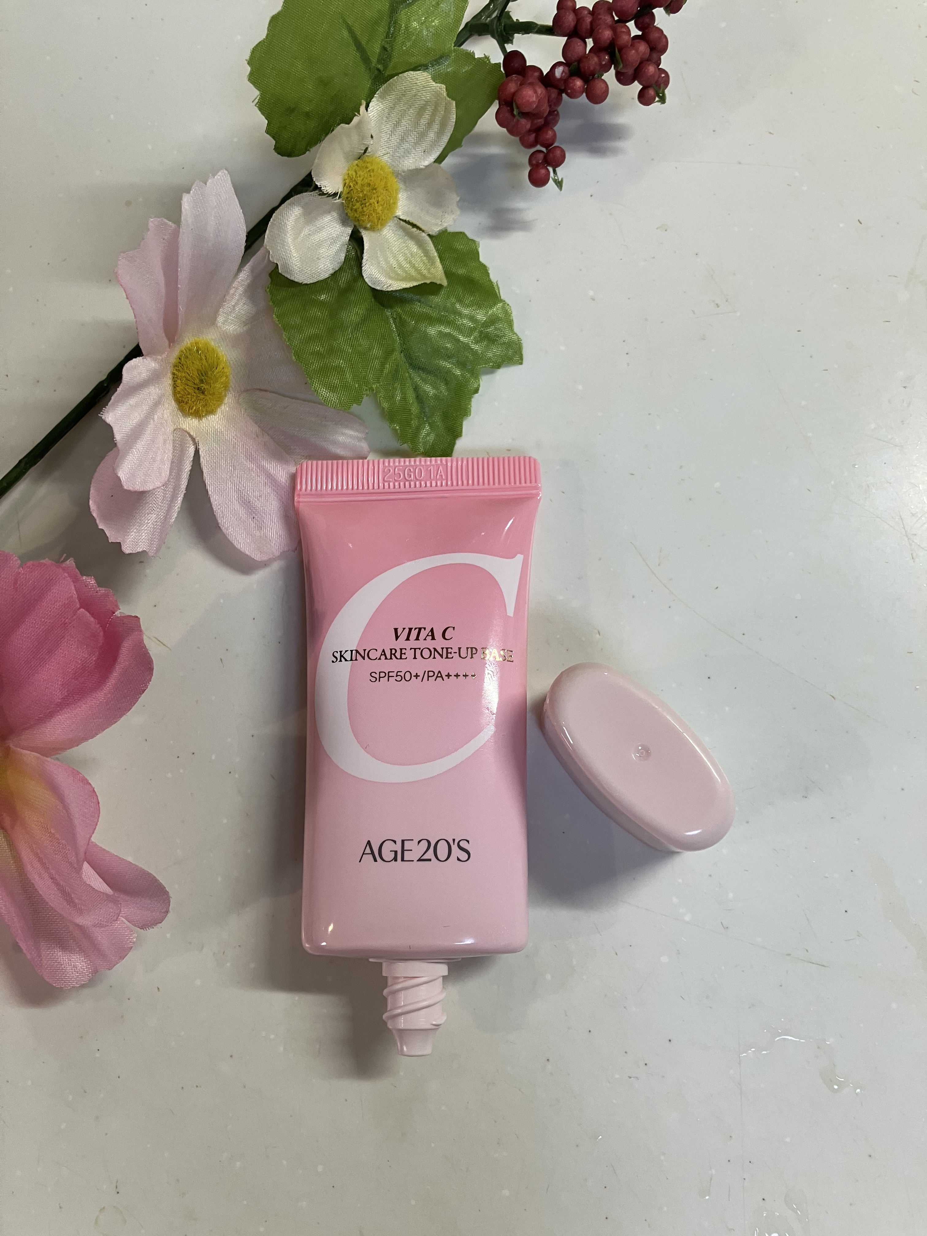 ビタシースキンケアトンアップ化粧下地/AGE20’s/化粧下地を使ったクチコミ（2枚目）