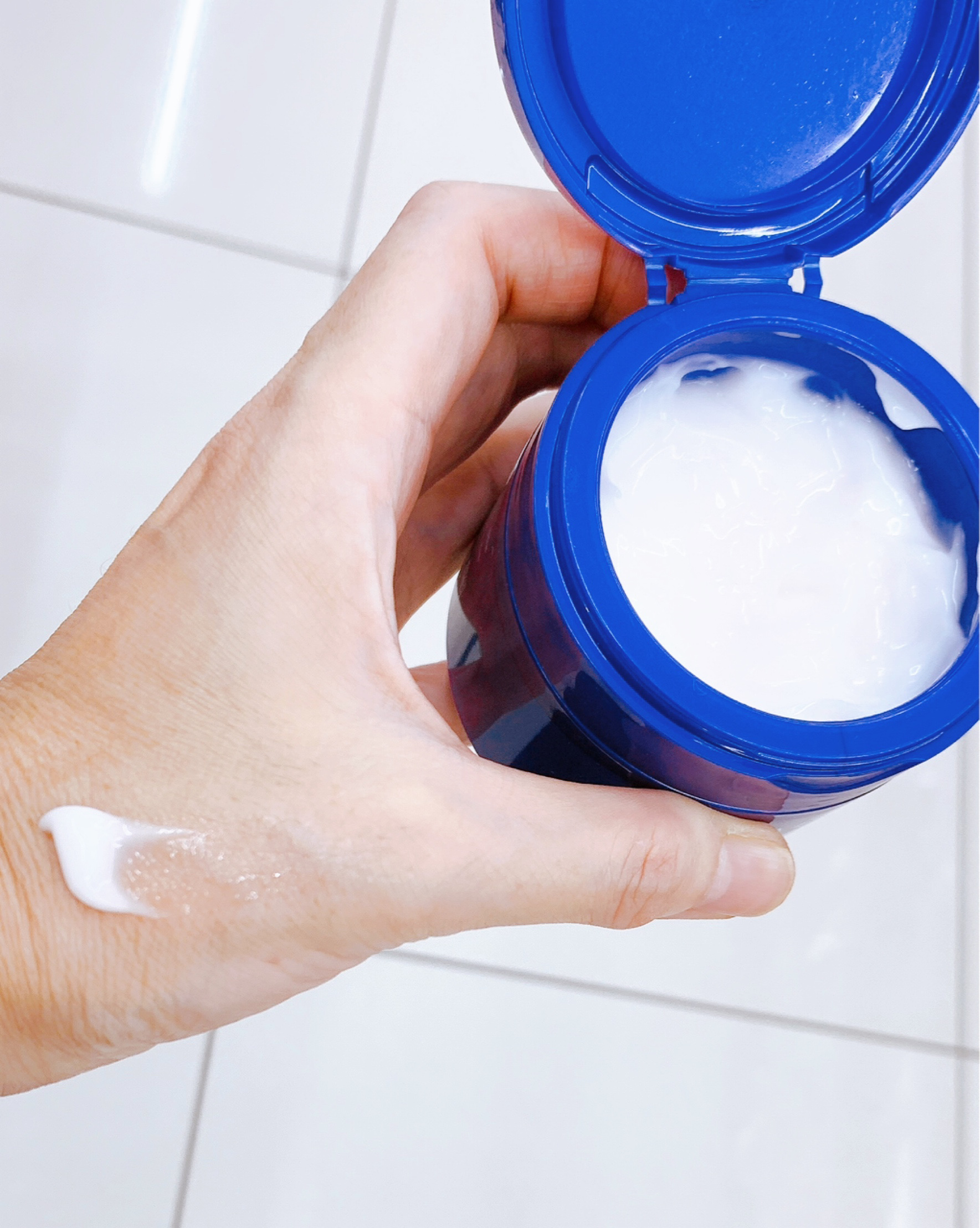 スペシャルジェルクリーム EX （ブライトニング）  本体（90g）/アクアレーベル/オールインワン化粧品を使ったクチコミ（2枚目）