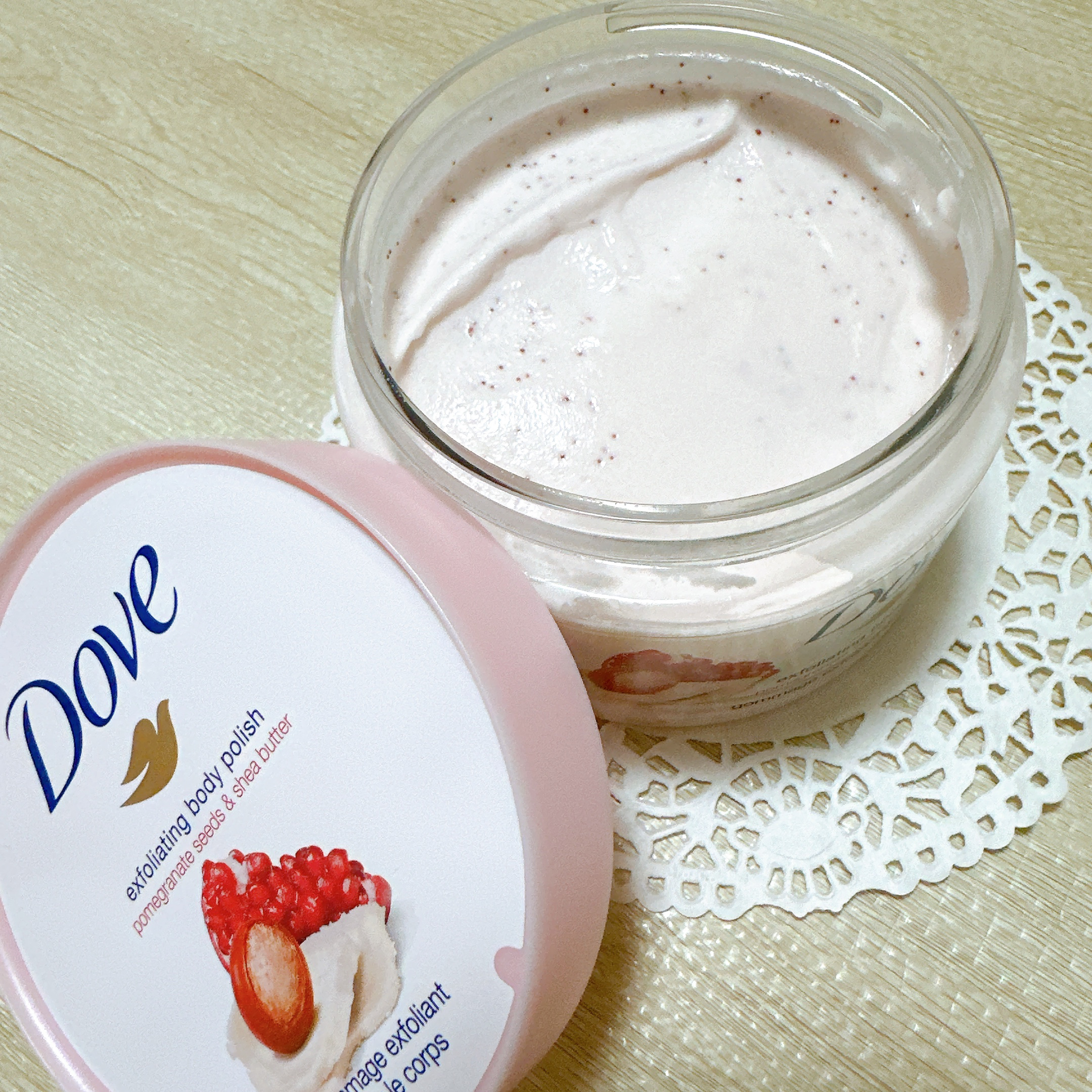 ダヴ ふわとろクリーミースクラブ ザクロ＆シアバター/ダヴ/ボディスクラブを使ったクチコミ（3枚目）