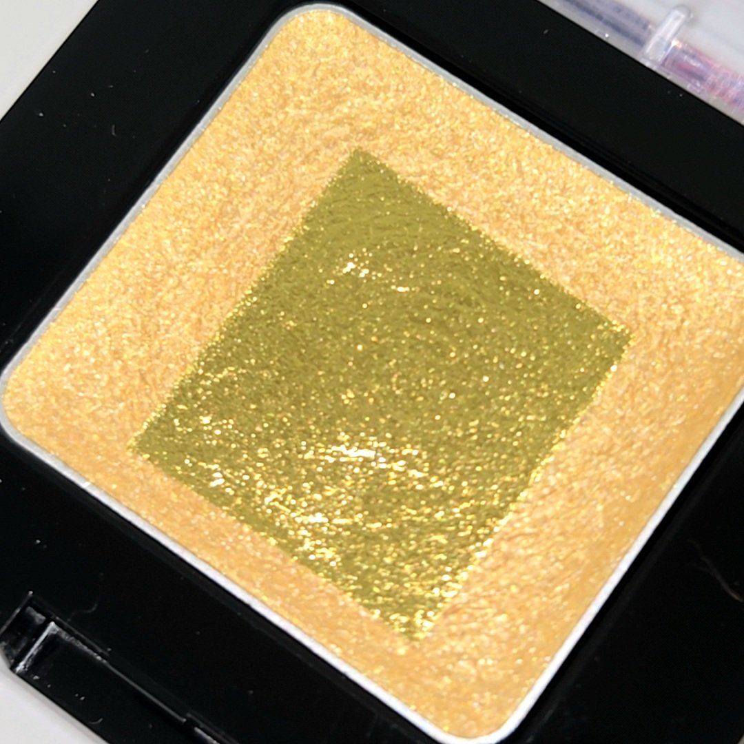 CHAYA cosme オンブライトアイシャドウ/箔座/ジェル・クリームアイシャドウを使ったクチコミ（3枚目）