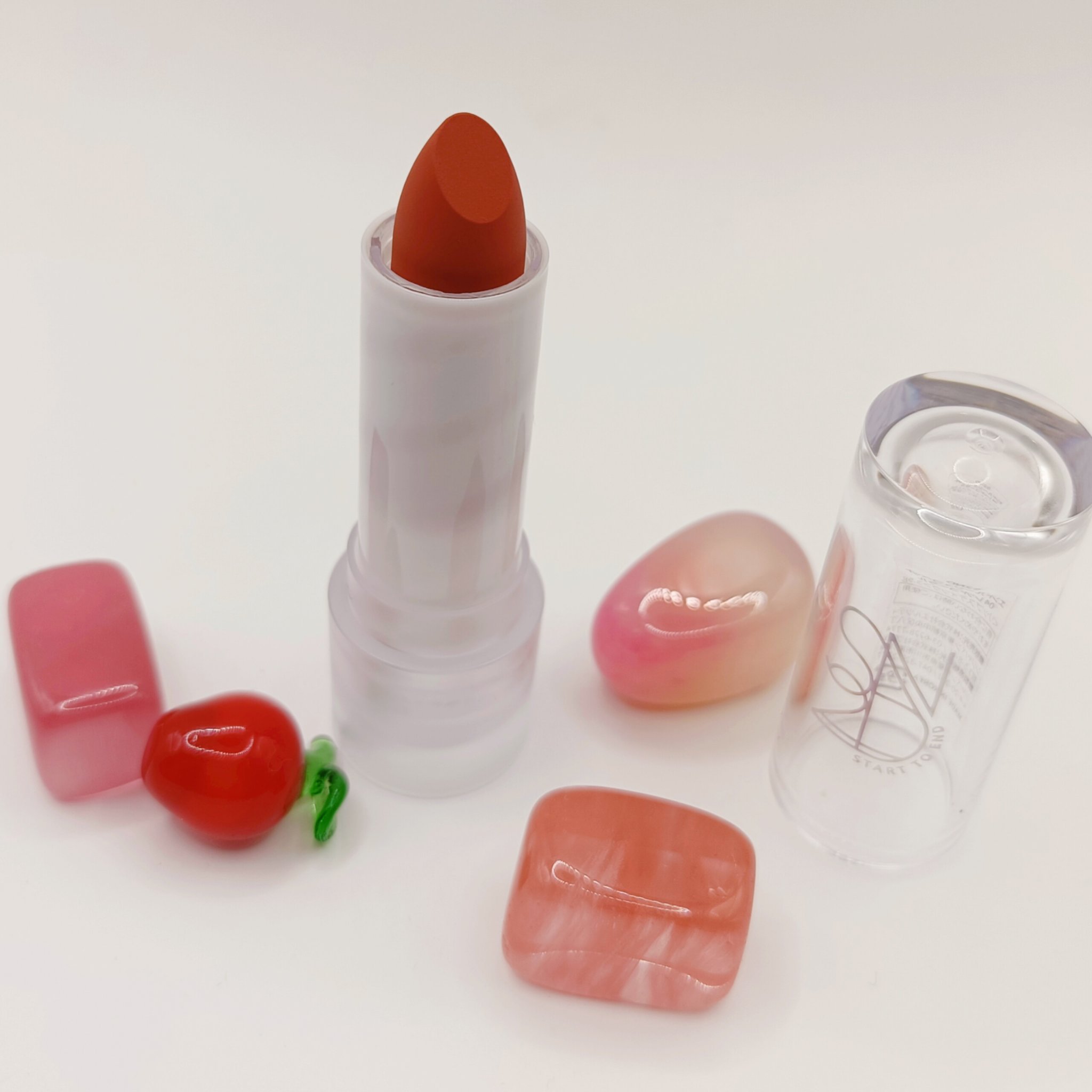 S2ND エンドルージュコベットのクチコミ「#提供
S2ND
エンドルージュコベット
#4レッドコーラル


ふんわりと滑らかなテクスチャ.....」（3枚目）