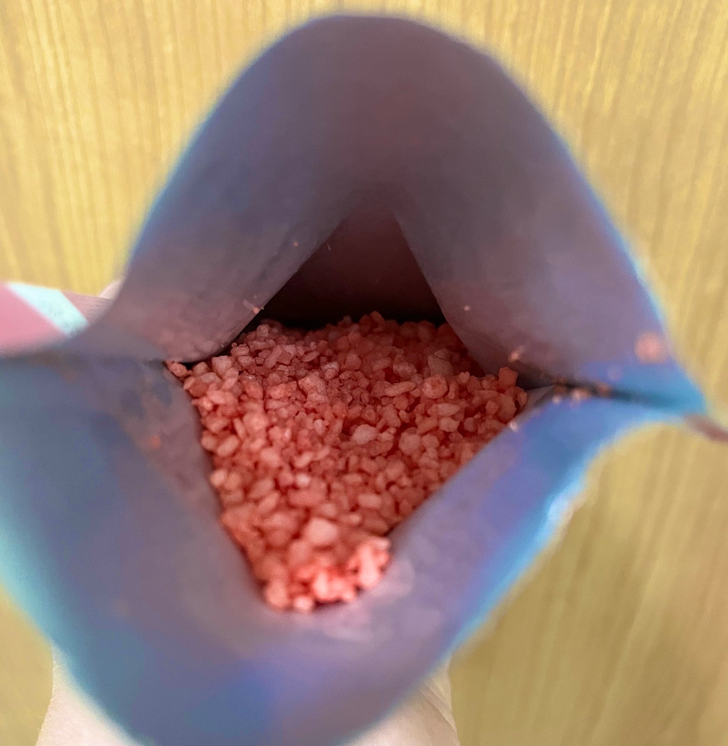 クナイプ グーテエアホールング バスソルト ウィンターグリーン&ワコルダーの香り/クナイプ/無機塩系入浴剤を使ったクチコミ(2枚目)