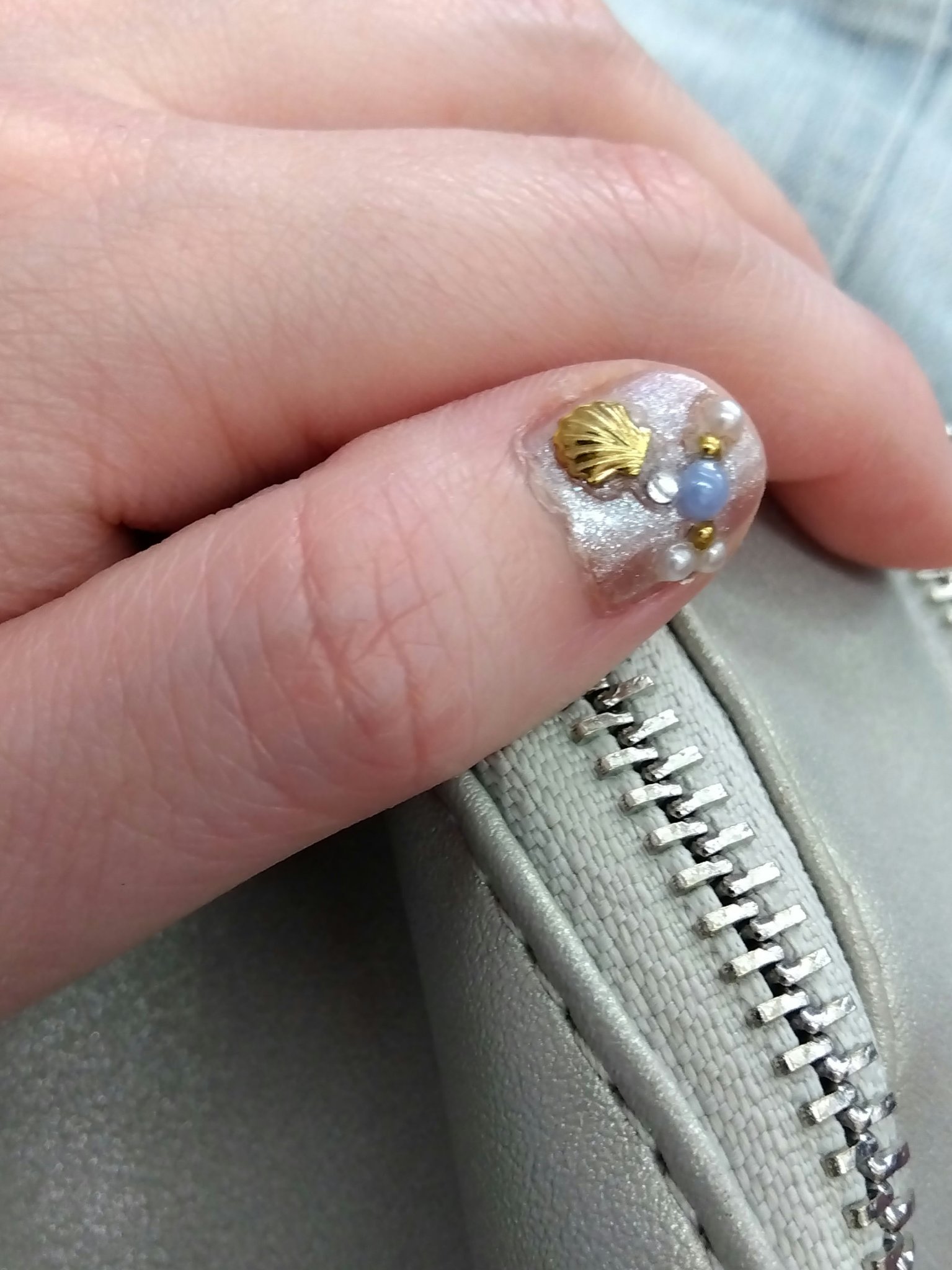 カラフルネイルズ/キャンメイク/マニキュアを使ったクチコミ（1枚目）