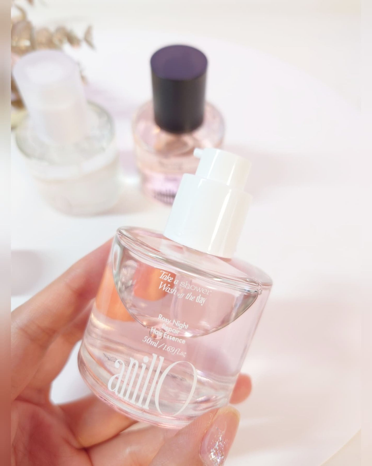 ロージーナイトヘアエッセンス/ANILLO/ヘアオイルを使ったクチコミ(4枚目)