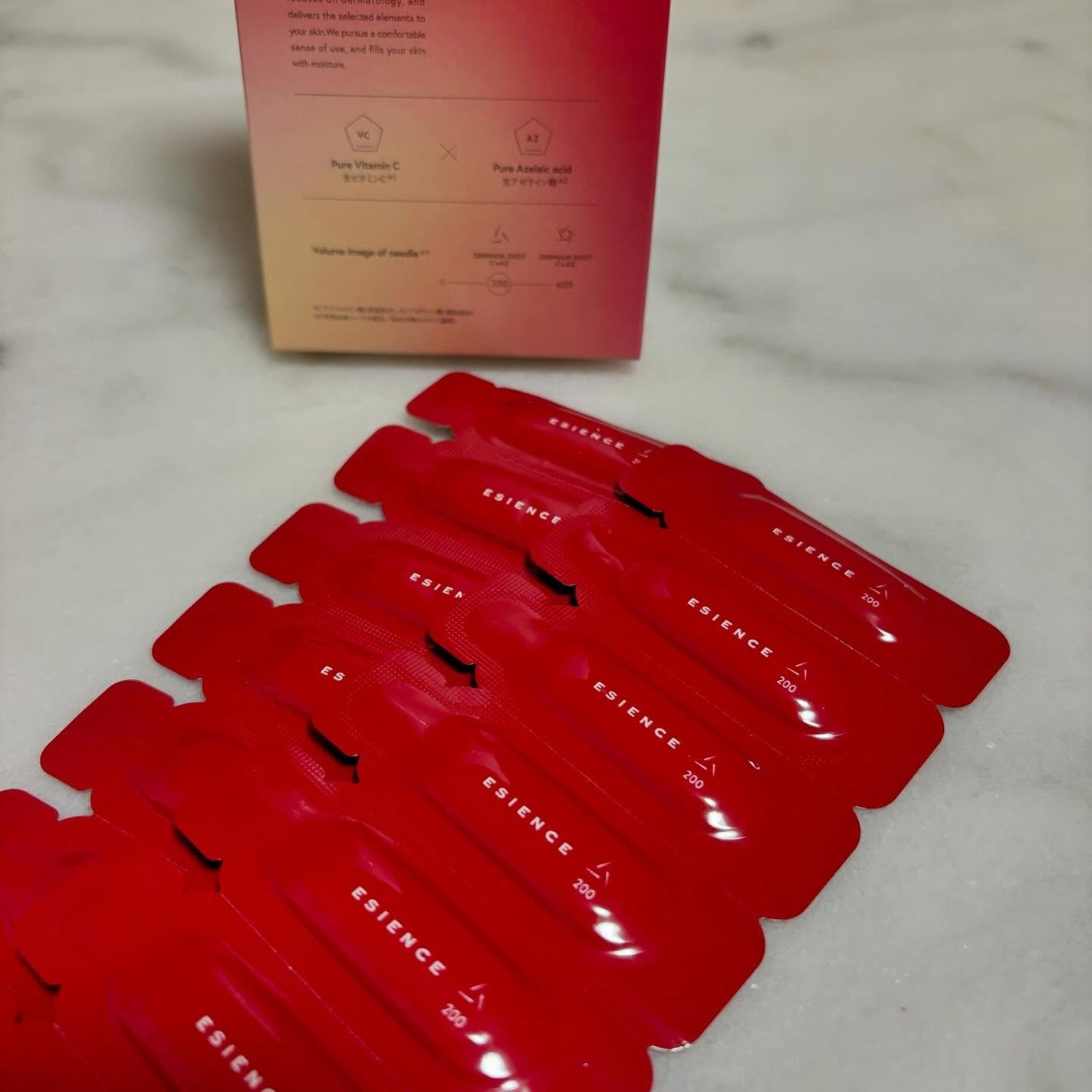 C×AZ ダーマインショット200/ESIENCE/美容液を使ったクチコミ(2枚目)